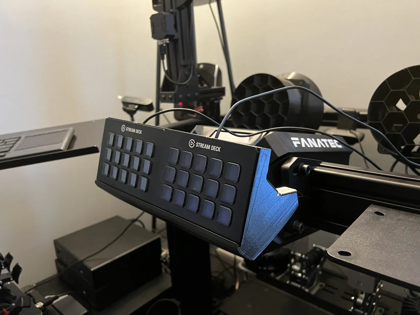 Giá đỡ Elgato Stream Deck V1 cho Fanatec DD (QR1)