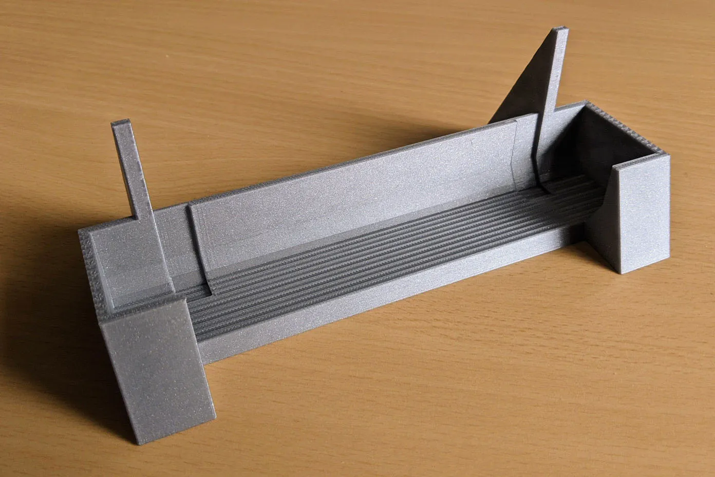 Giá đỡ Sony Radio ICF-SW 35 đơn giản