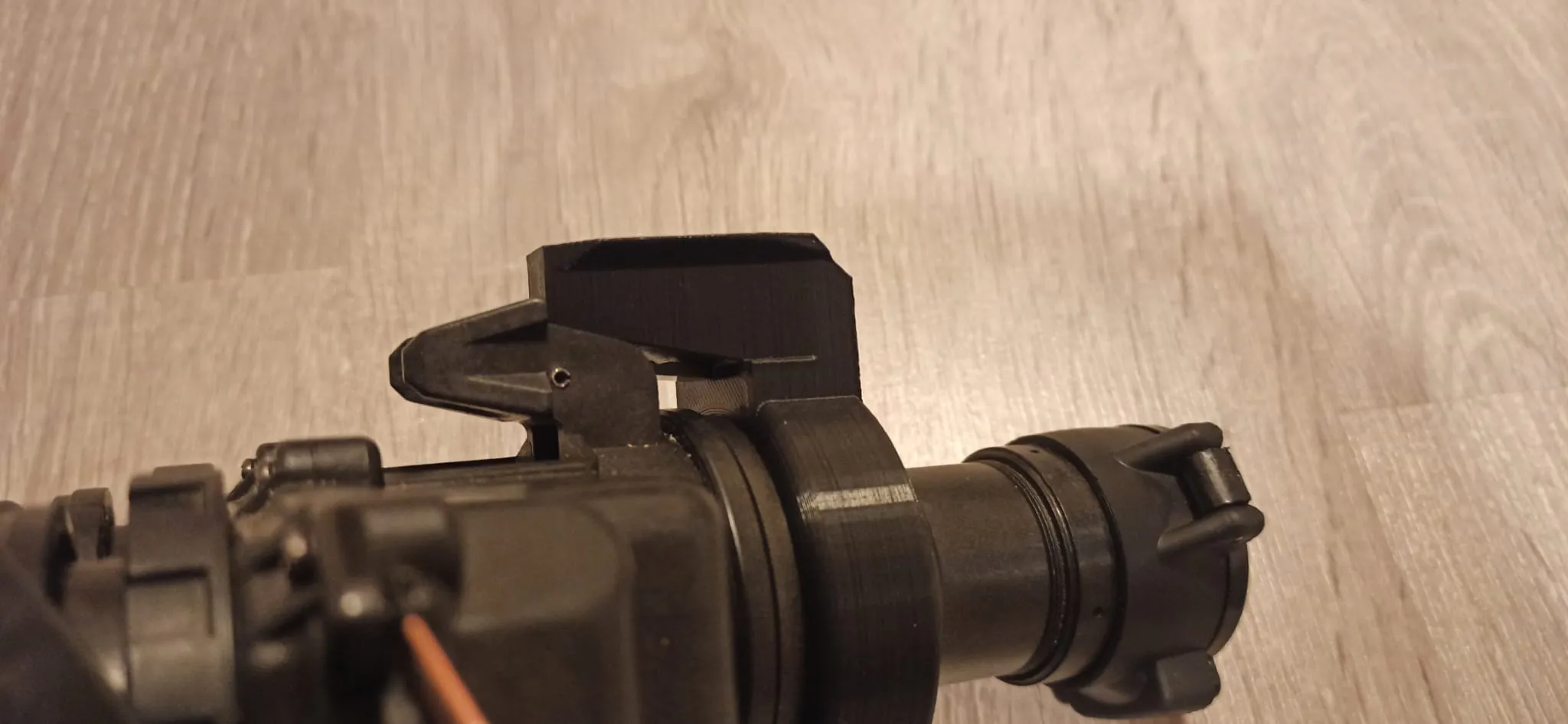 Bộ chuyển đổi Dovetail cho PVS 7