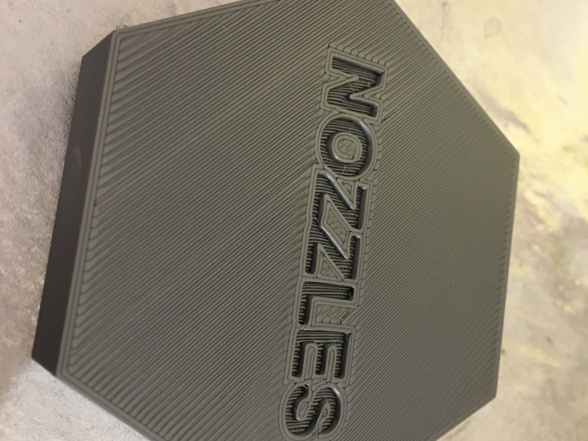 Hộp lưu trữ đầu phun V6