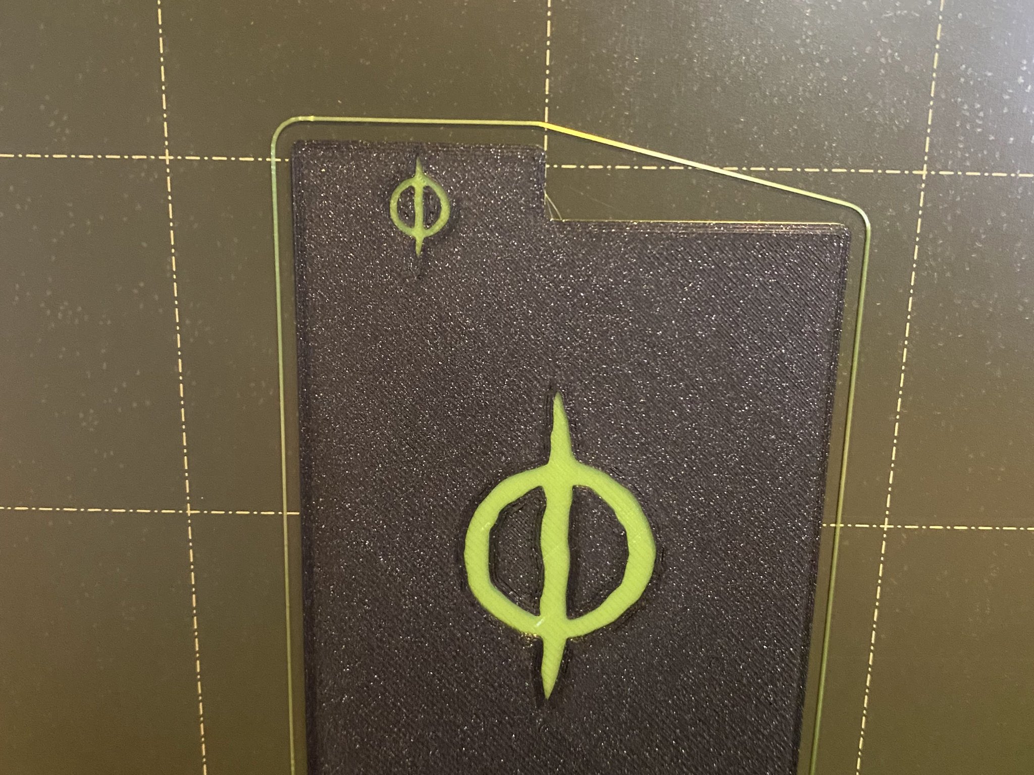 Phân chia thẻ bài MTG với biểu tượng mana Phyrexian