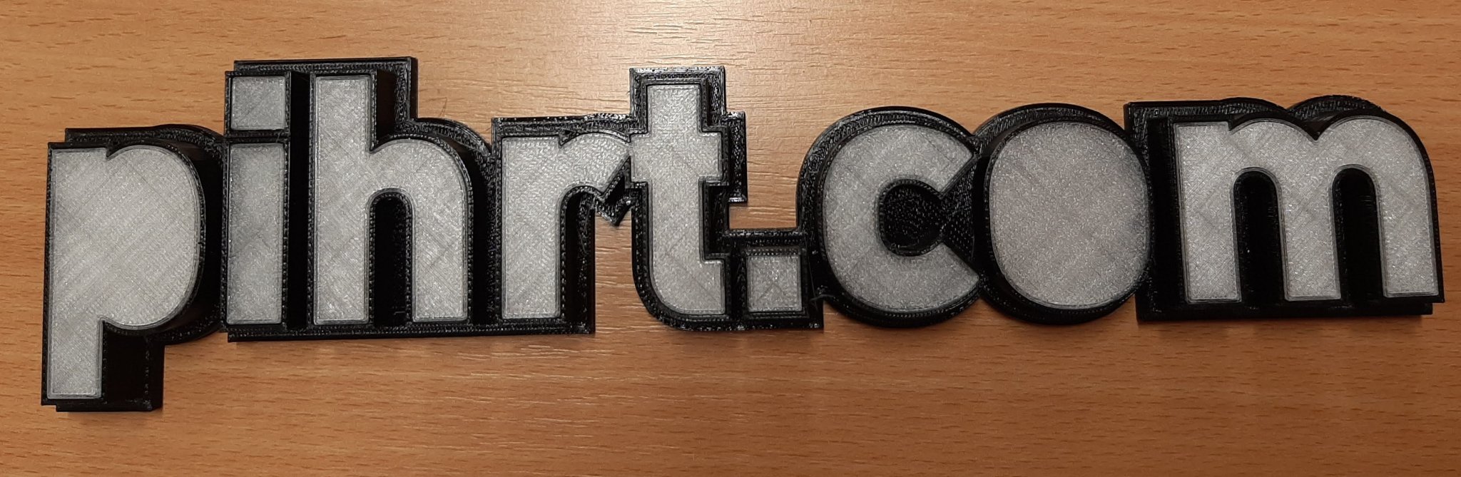 Biểu tượng pihrt.com với đèn LED WS2812 phát sáng