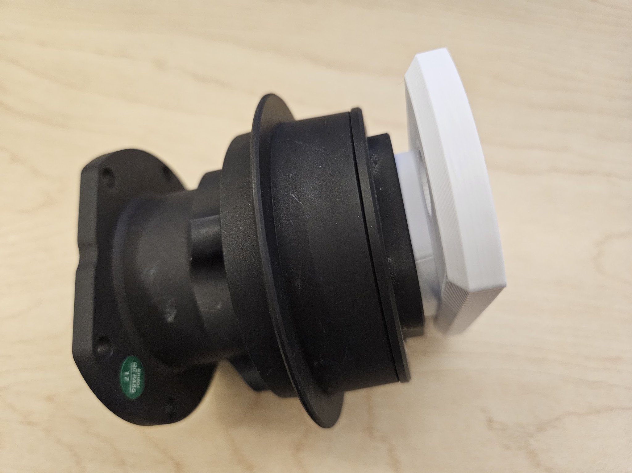 Giá đỡ tường cho Fanatec QR2