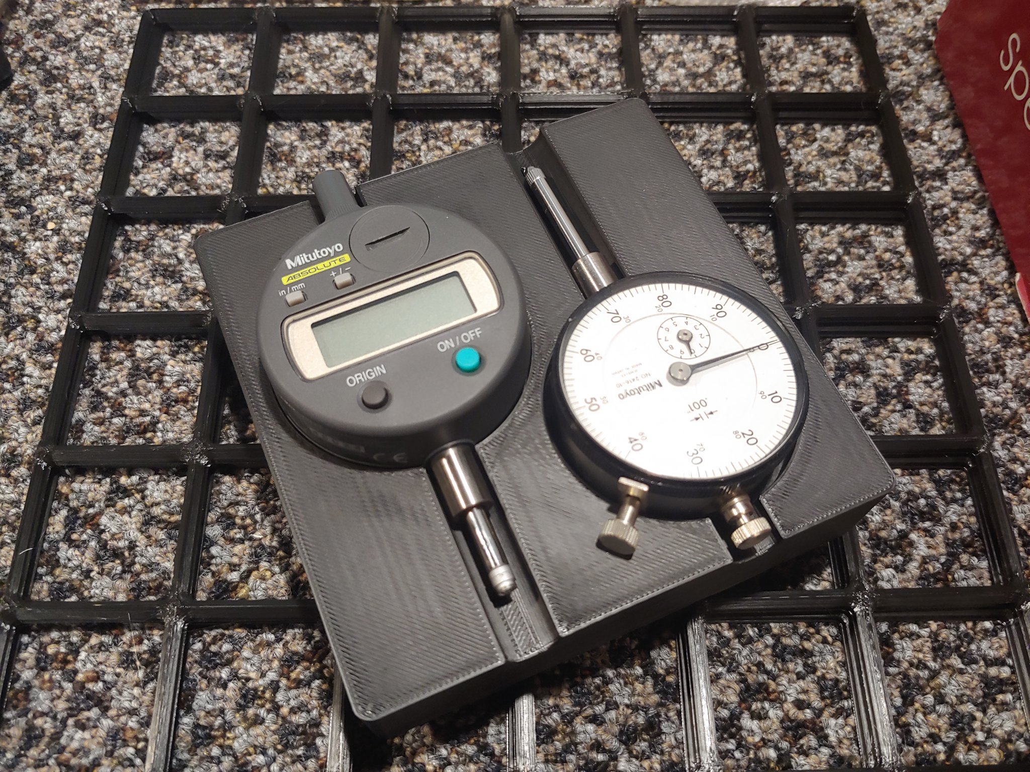 Giá đỡ chỉ thị kép Gridfinity 3x3 cho công cụ đo