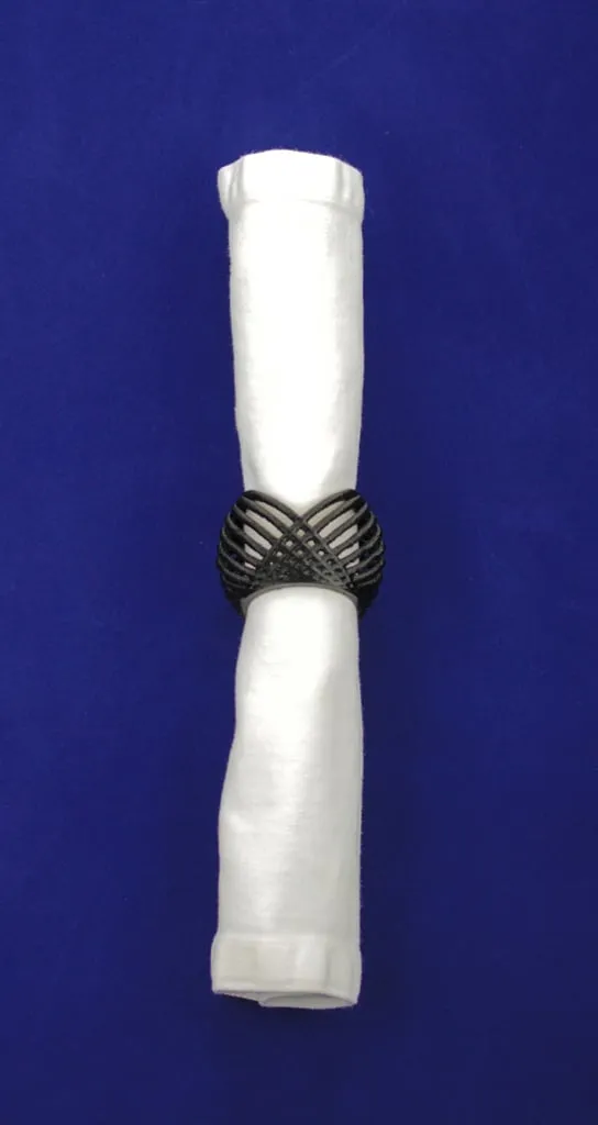 Vòng khăn ăn đan bất đối xứng nhẹ nhàng