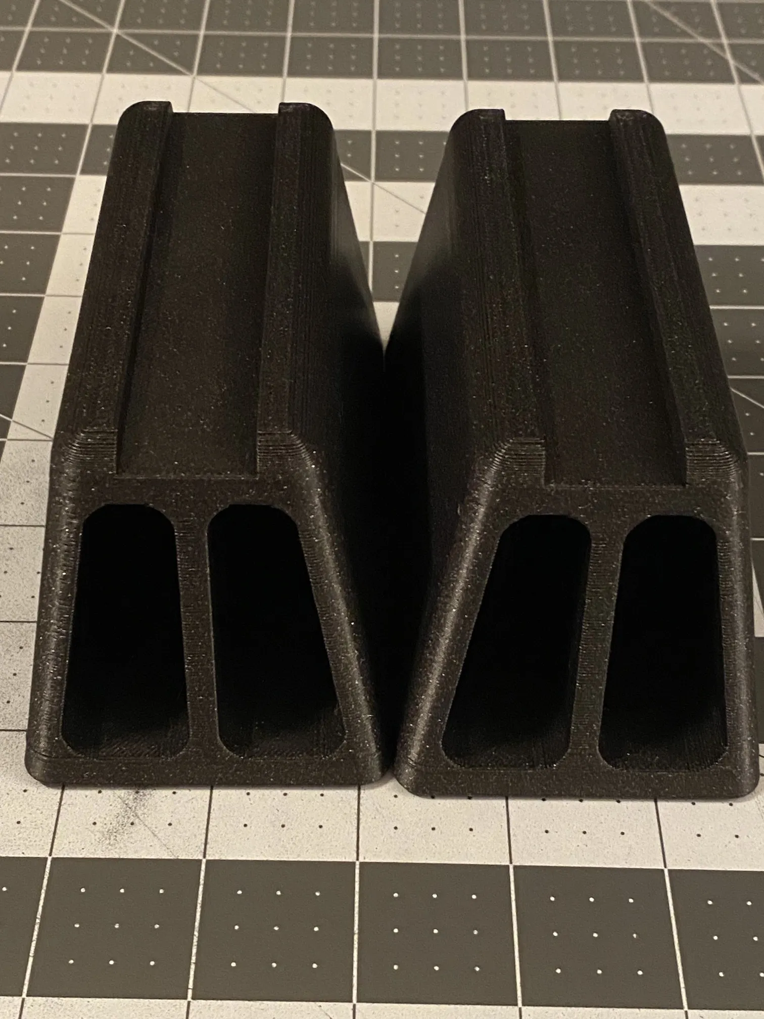 Giá đỡ nâng cho màn hình di động tiện lợi