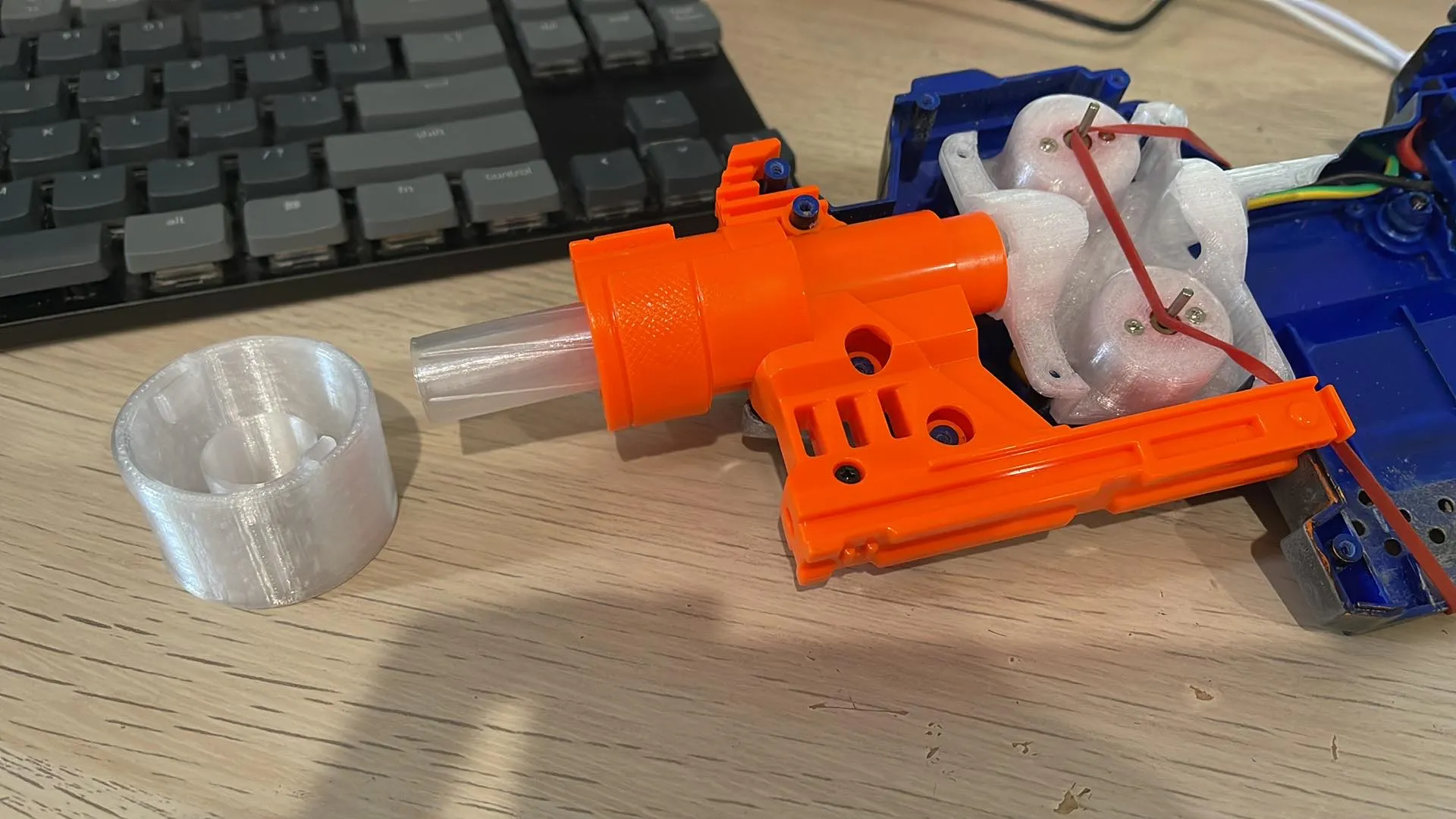 Bộ phụ kiện nòng súng Nerf Stryfe với khung Kuryaka