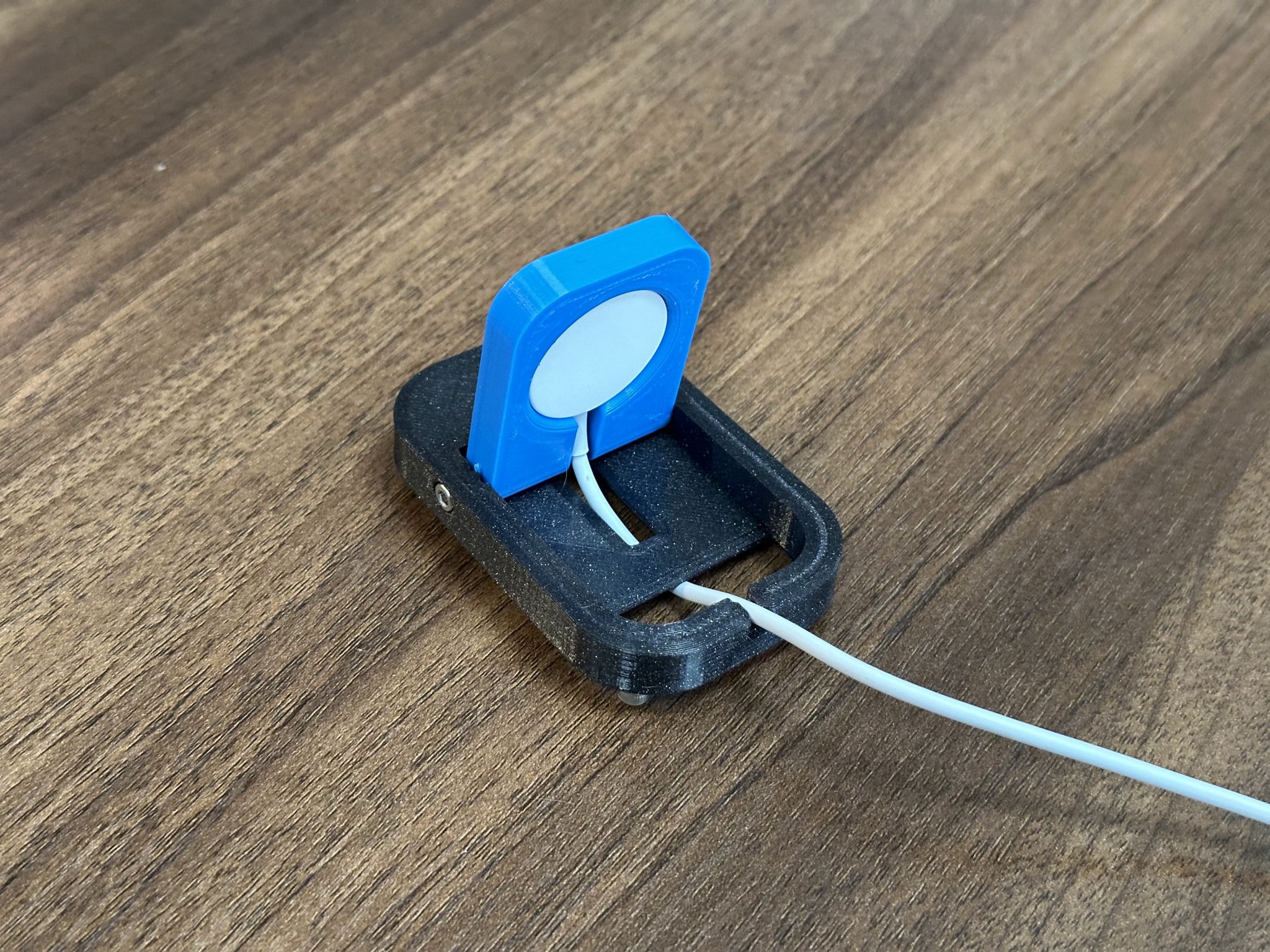 Giá đỡ Apple Watch gập gọn và di động