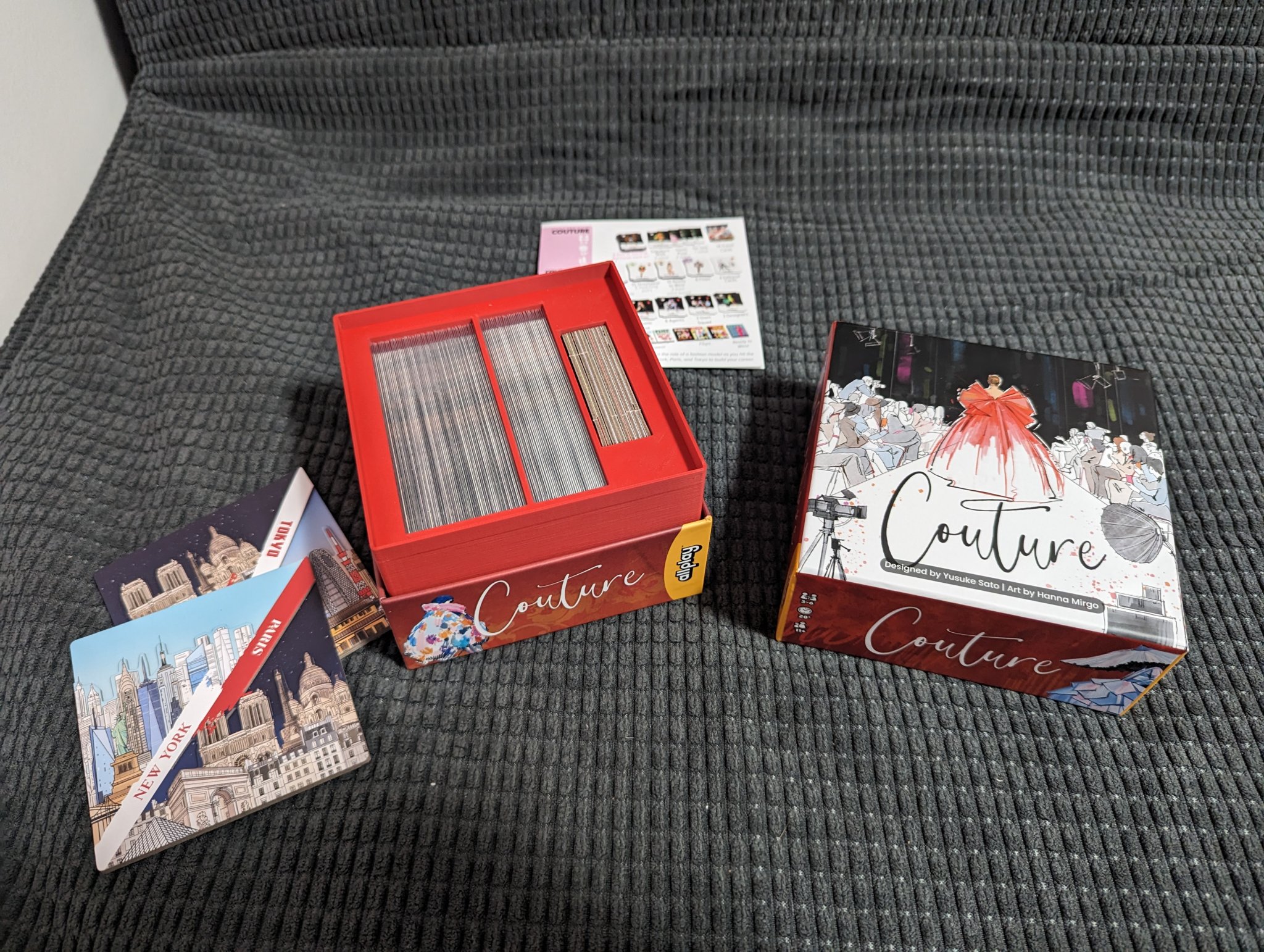 Hộp tổ chức cho trò chơi board game Couture