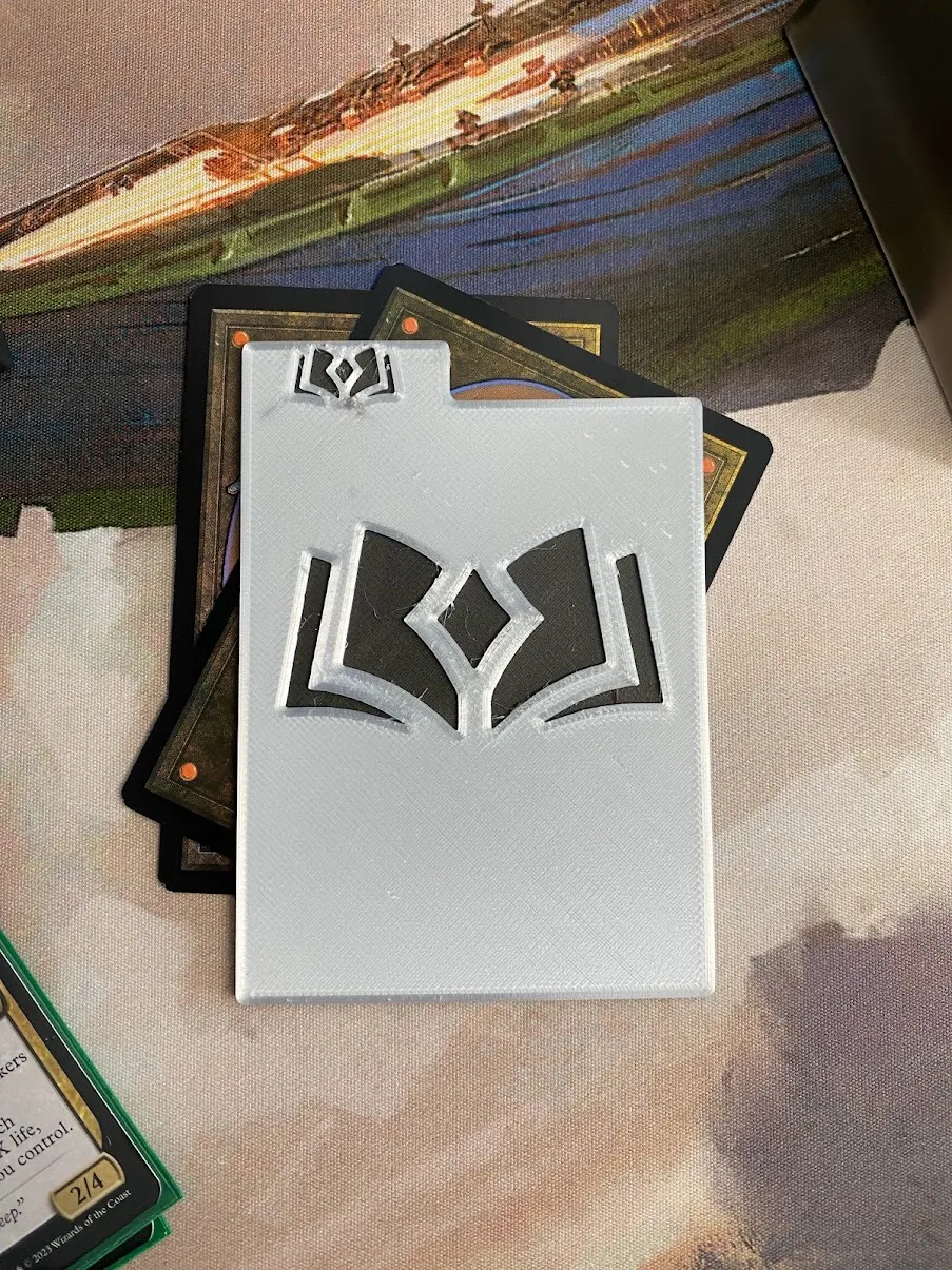 Kệ chia thẻ bài Wilds of Eldraine cho MTG