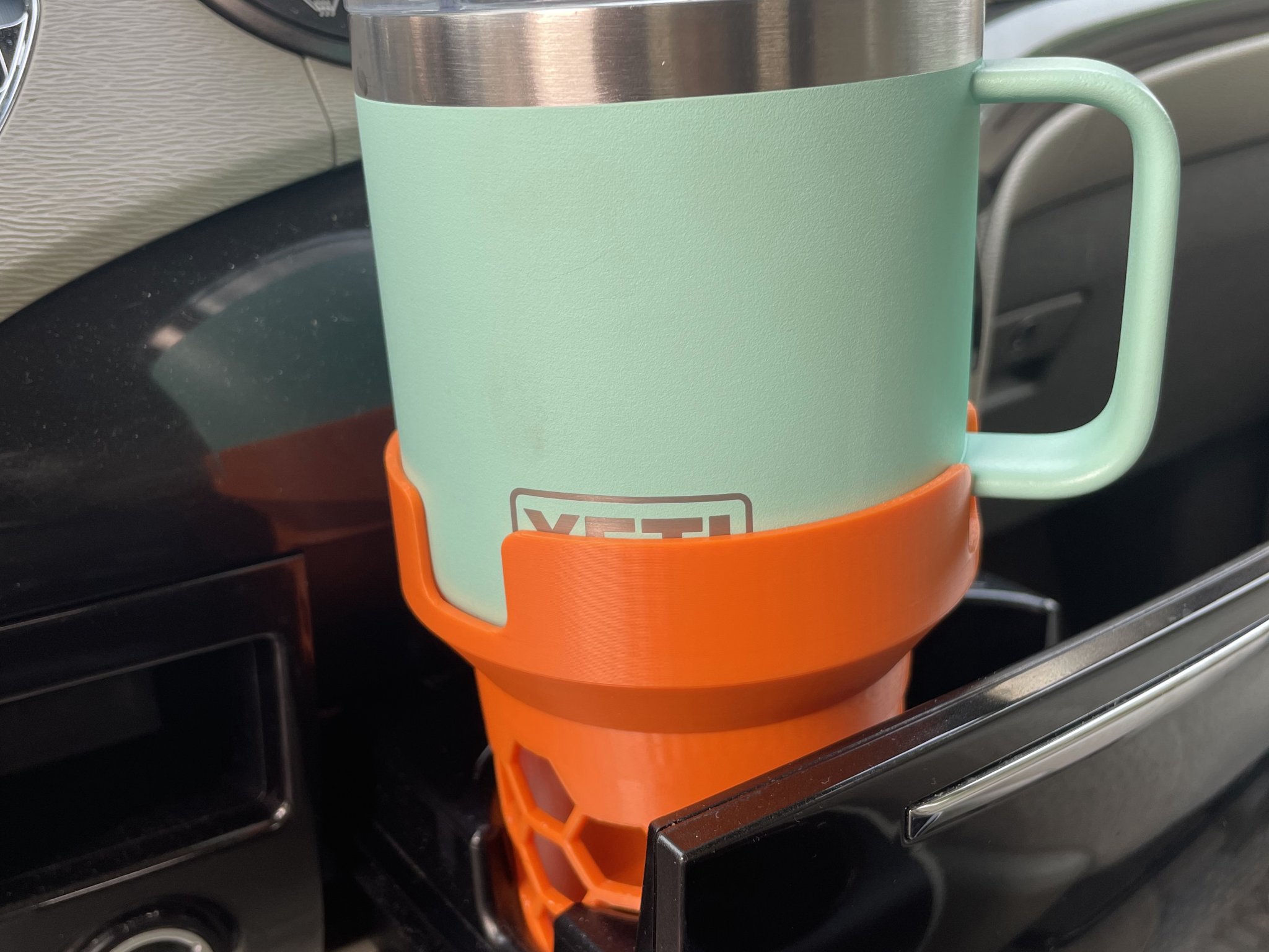 Bộ chuyển đổi giá đỡ cốc 14oz cho Yeti