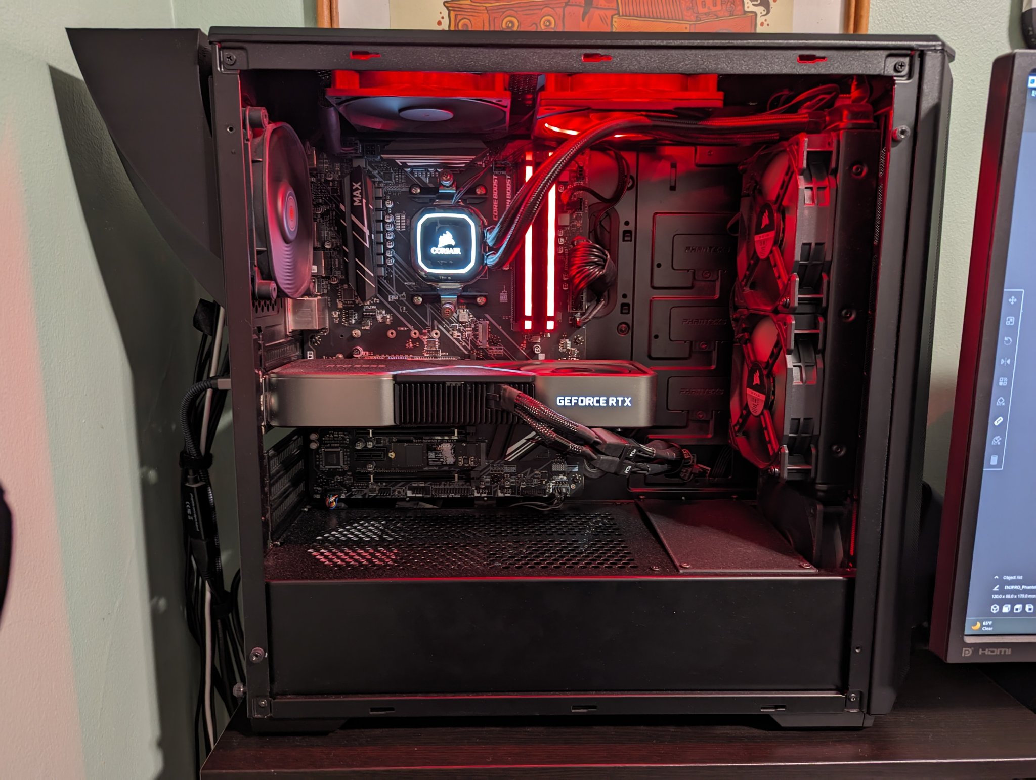 Hệ thống thoát khí phía sau cho case Phanteks Eclipse P400