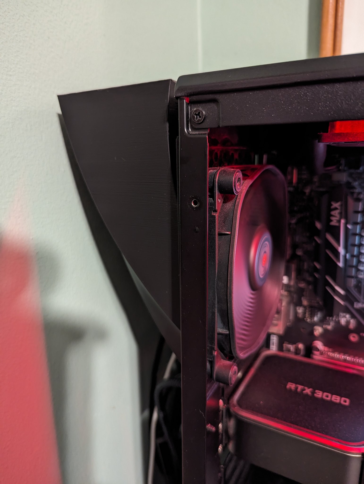 Hệ thống thoát khí phía sau cho case Phanteks Eclipse P400