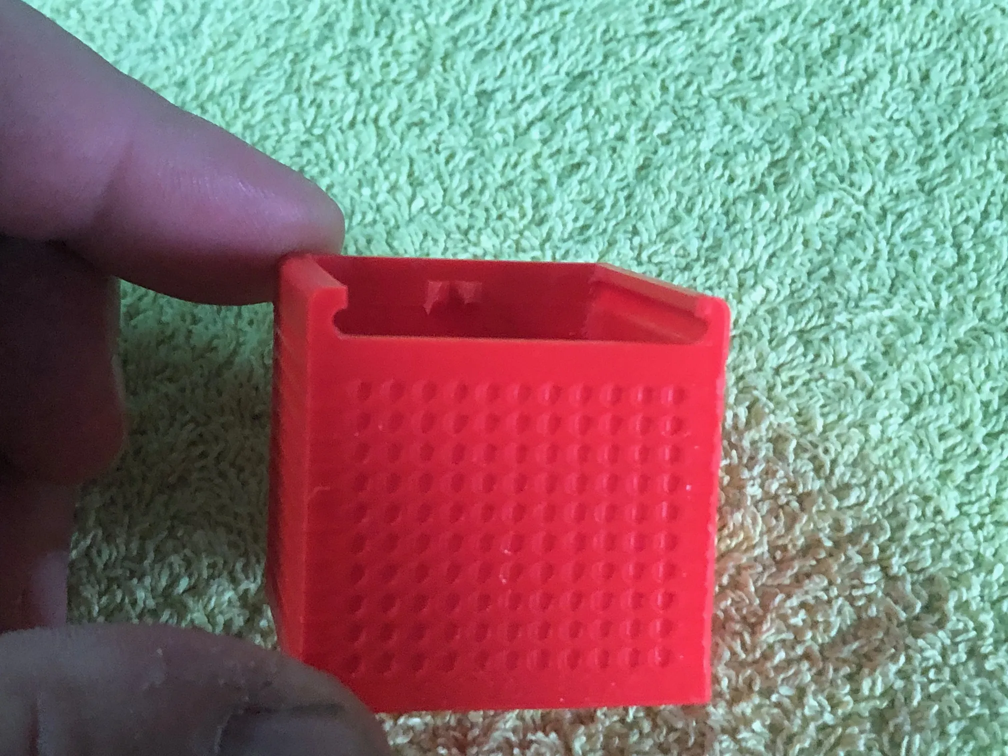 Hộp lưu trữ Cube 40 với nắp trượt và khóa click