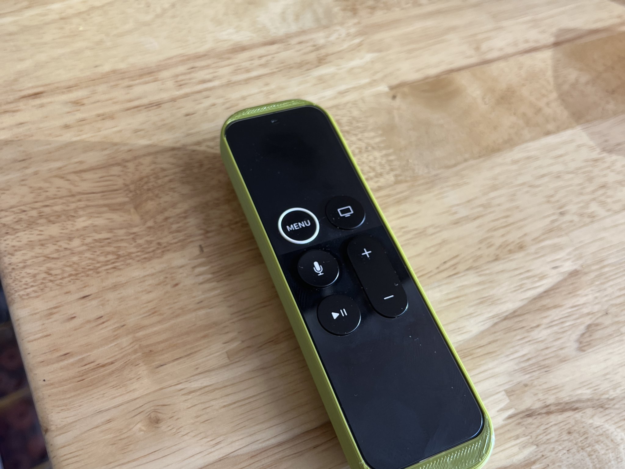 Giá đỡ điều khiển Apple TV v2 có nam châm