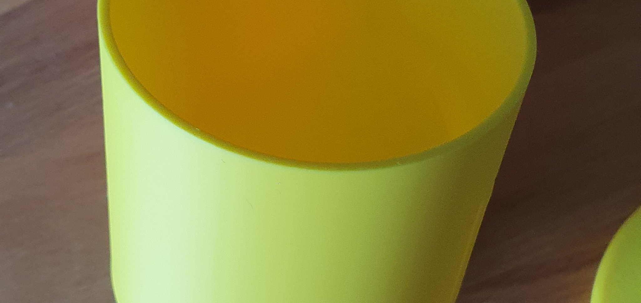 Máy phân phát đồ ăn vặt thiết kế sáng tạo và tiện lợi