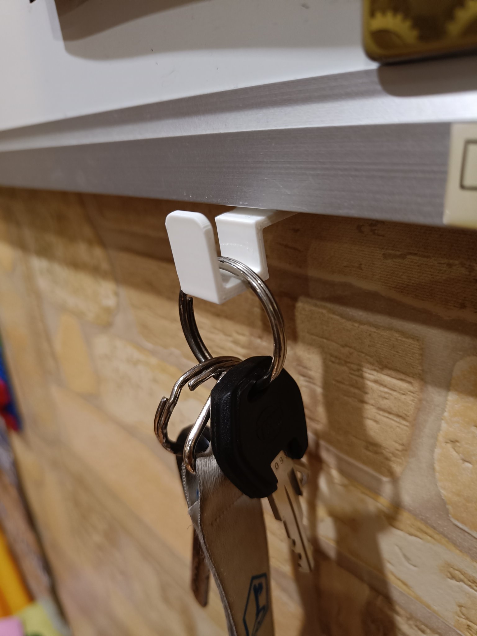 Móc treo bảng trắng cho "masters of boards