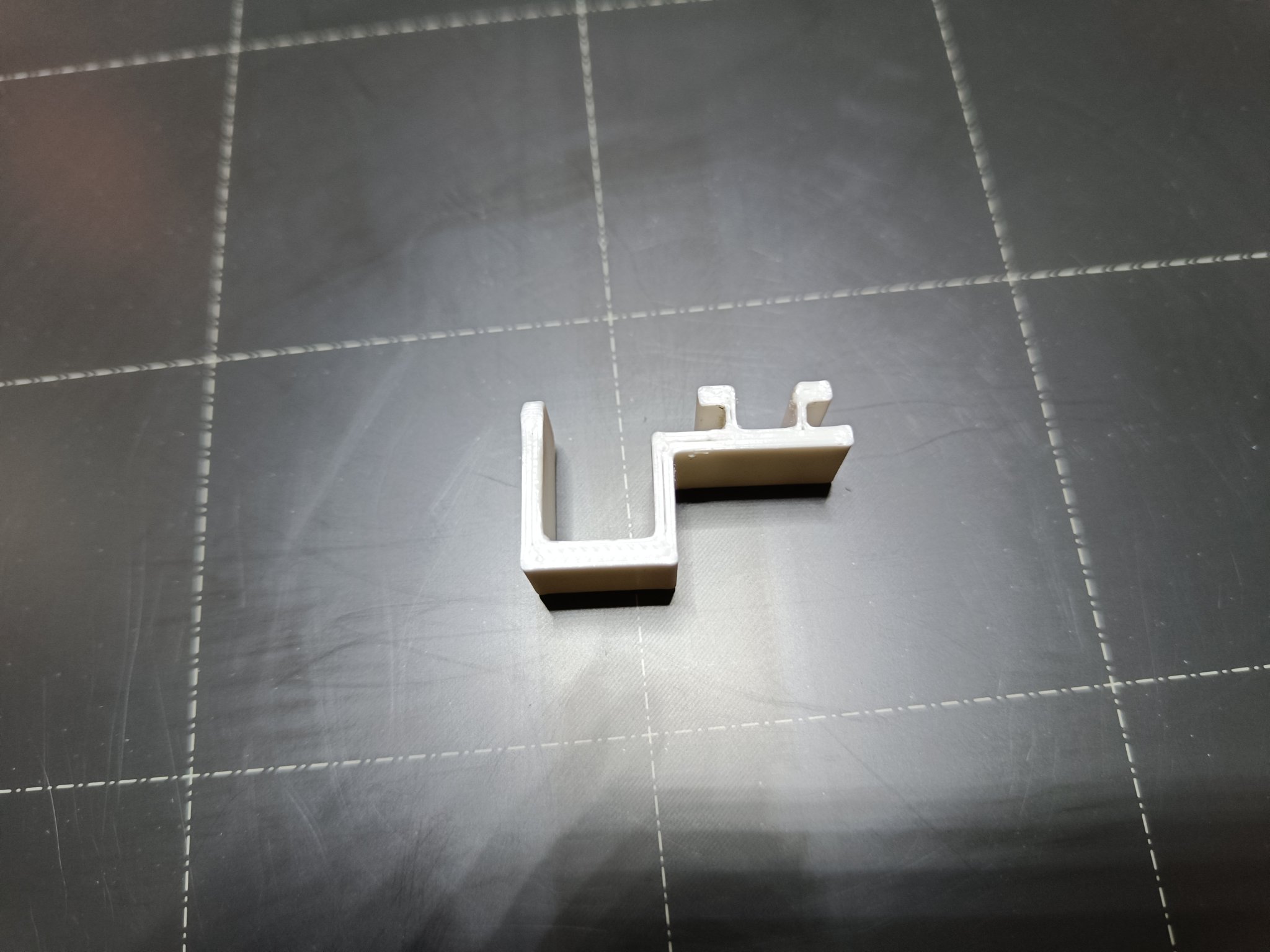 Móc treo bảng trắng cho "masters of boards