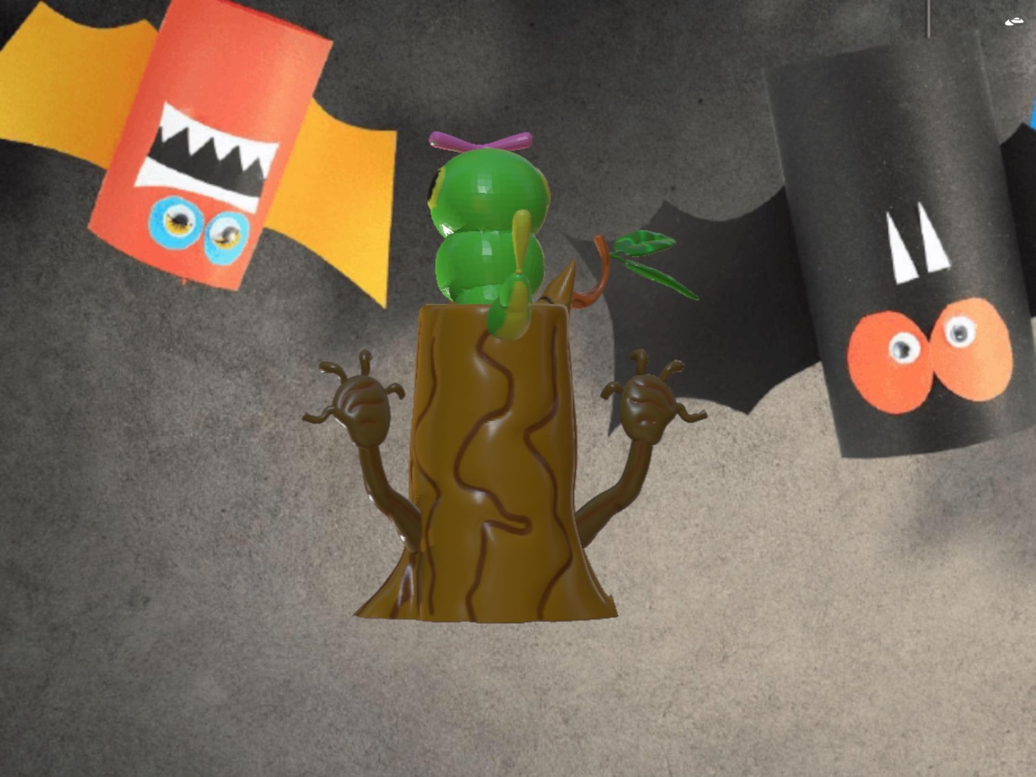 Caterpie trên gốc cây Halloween