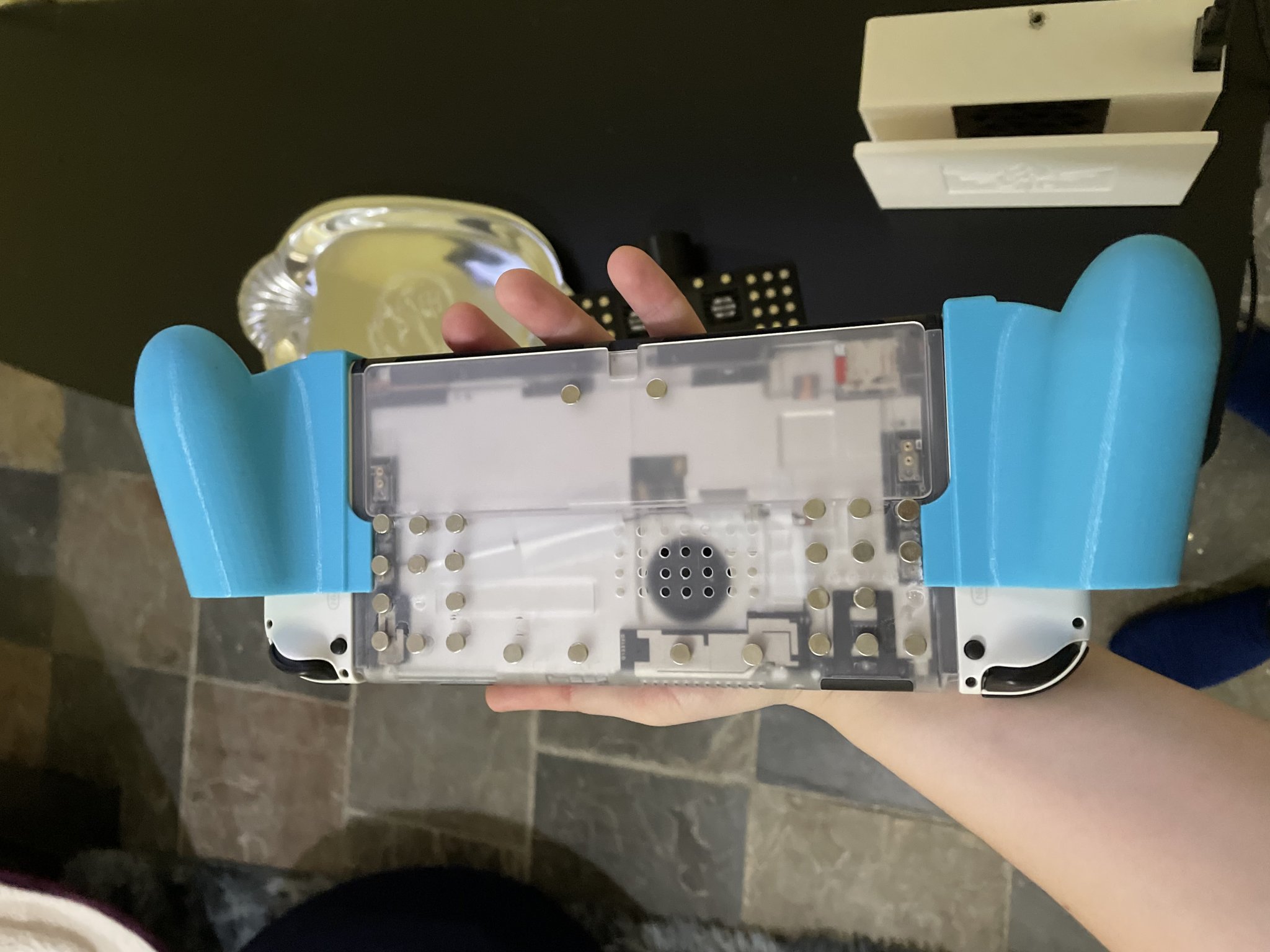 Đế tản nhiệt Nintendo Switch cho OLED và phiên bản gốc