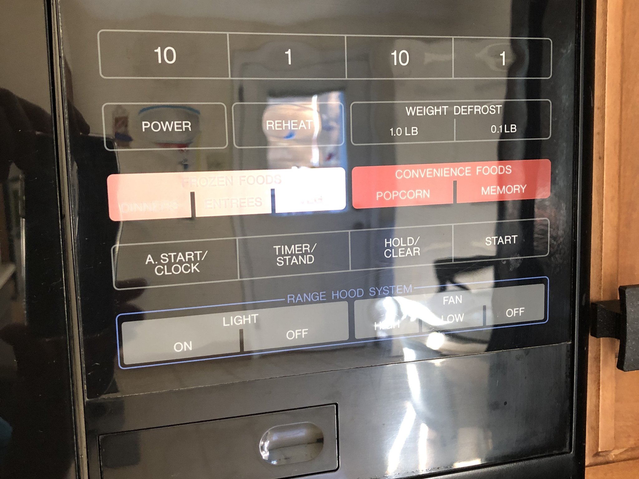 Cơ chế mở cửa lò vi sóng Quazar 80QBP1881 năm 1994