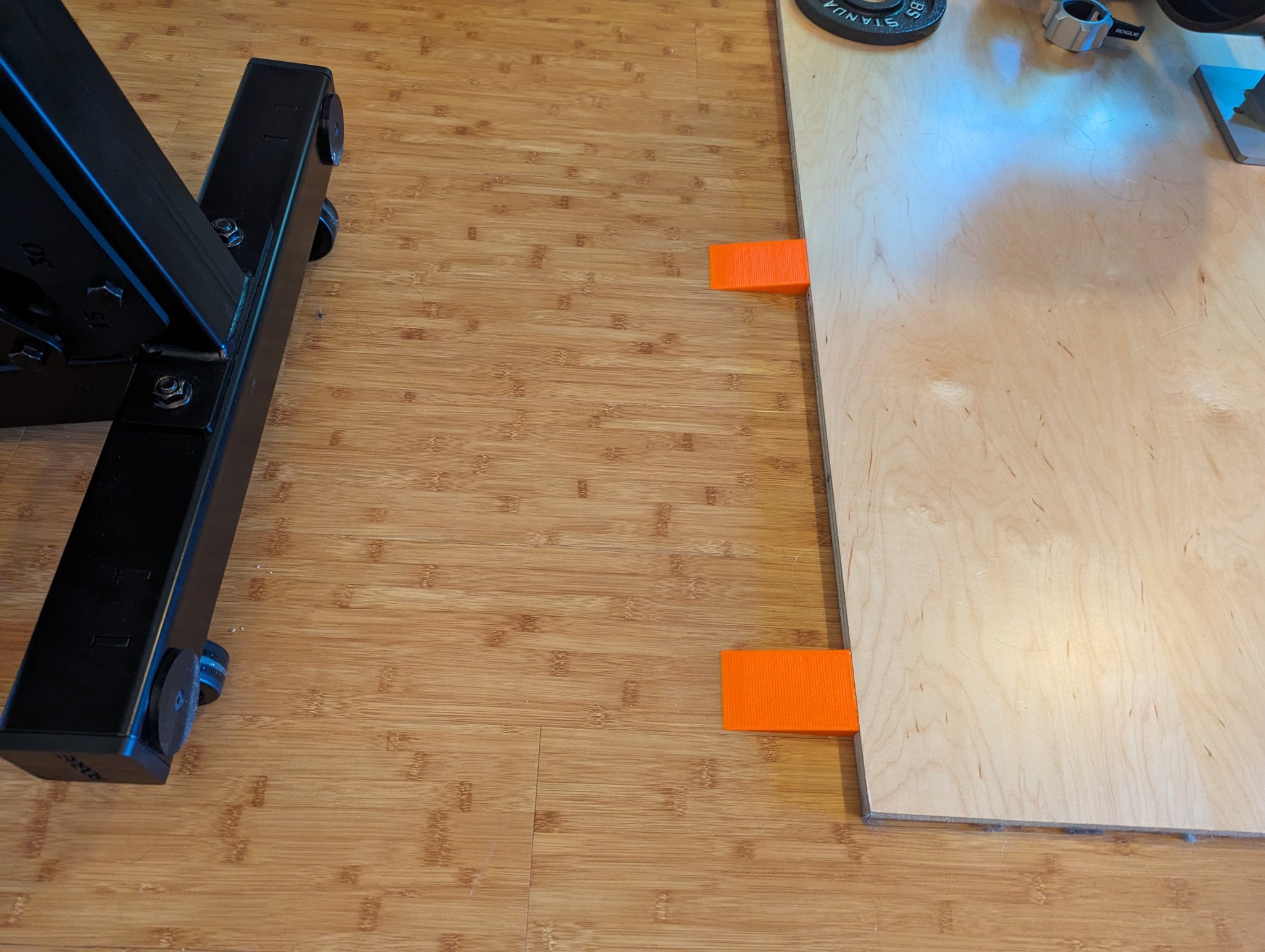 Ramp điều chỉnh Rogue cho bàn tập thể dục