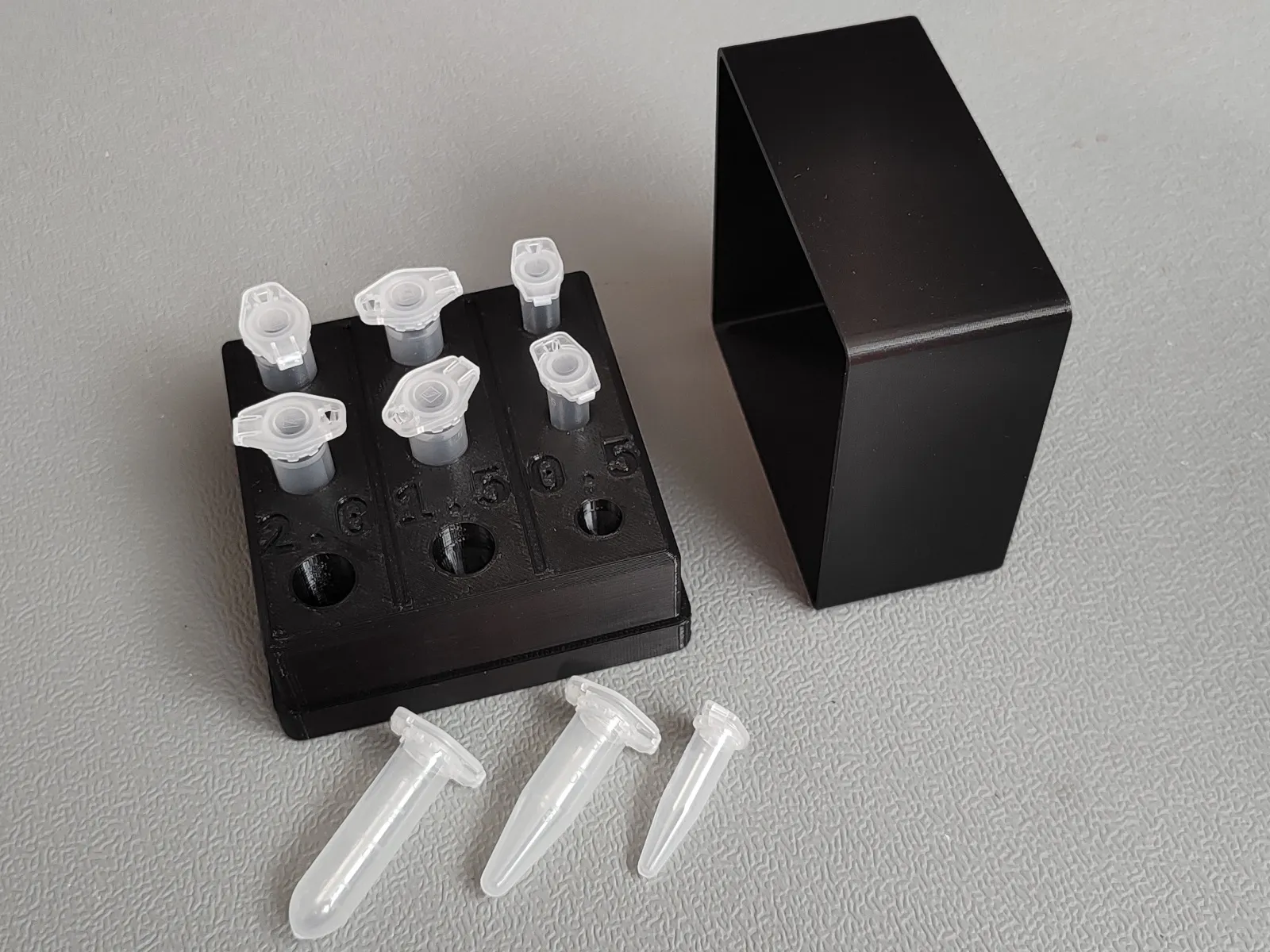 Bình Eppendorf hỗ trợ 3 ống 0.5/1.5/2.0ml và chắn sáng