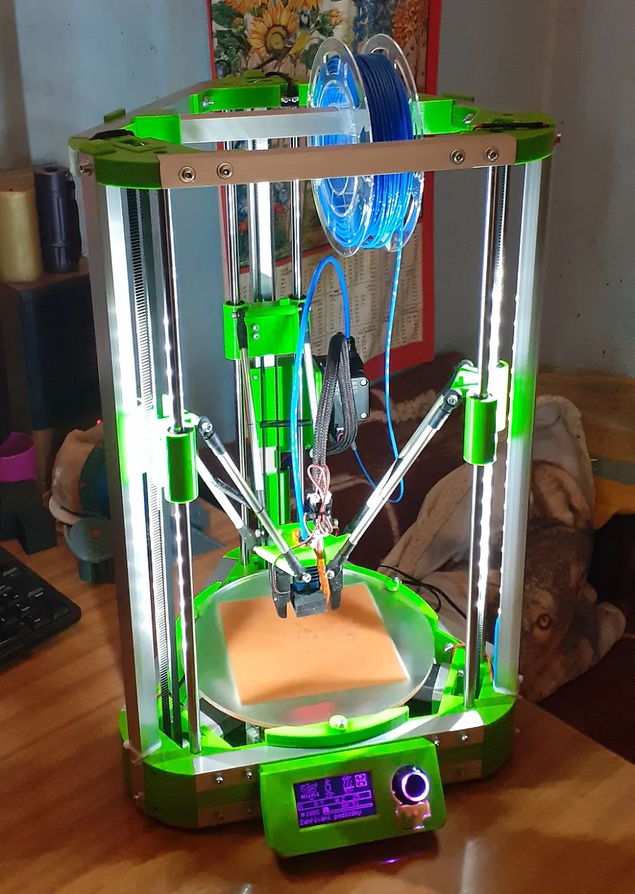 C-MINI, một máy in Delta nhỏ gọn