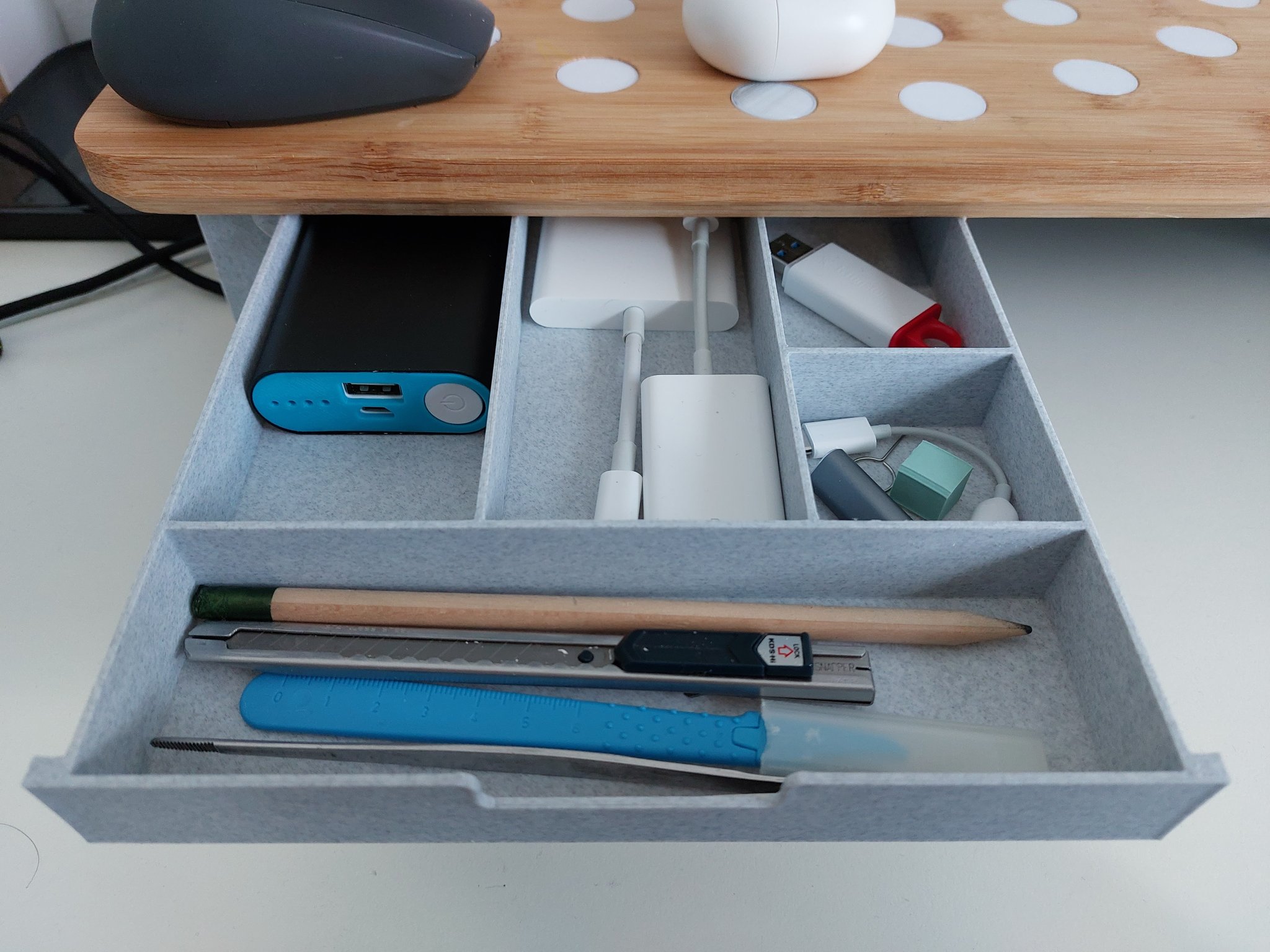 Khay để bàn dưới gầm bàn in nhanh chóng