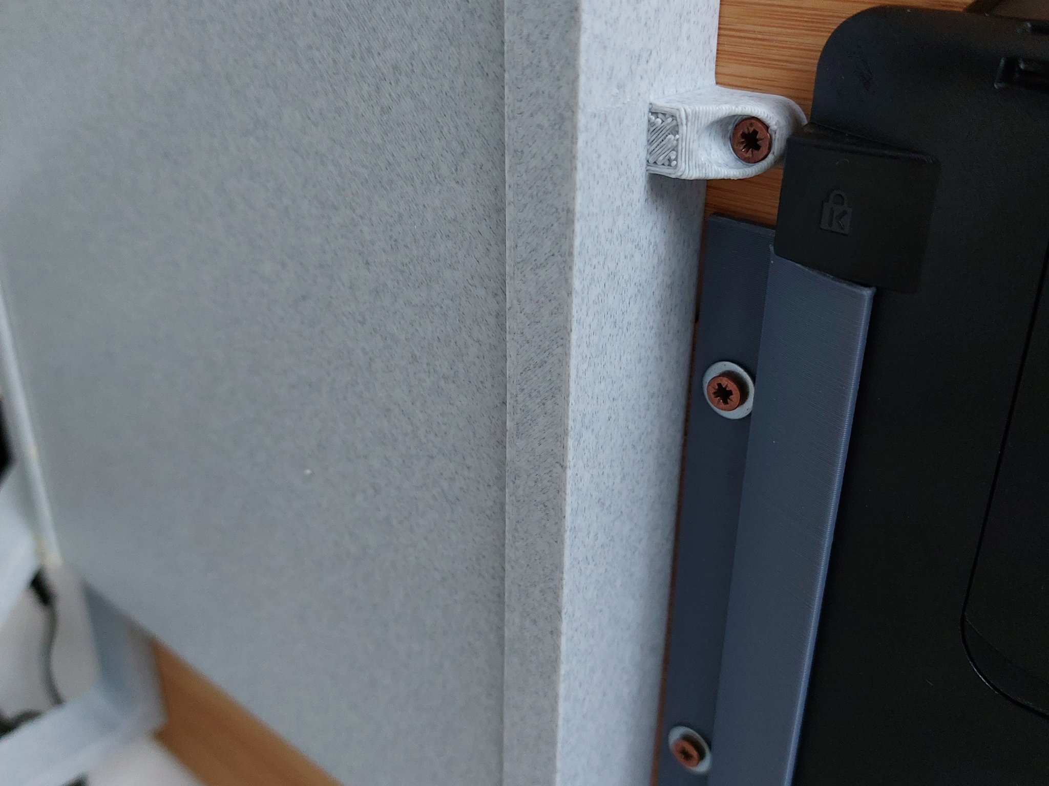 Khay để bàn dưới gầm bàn in nhanh chóng