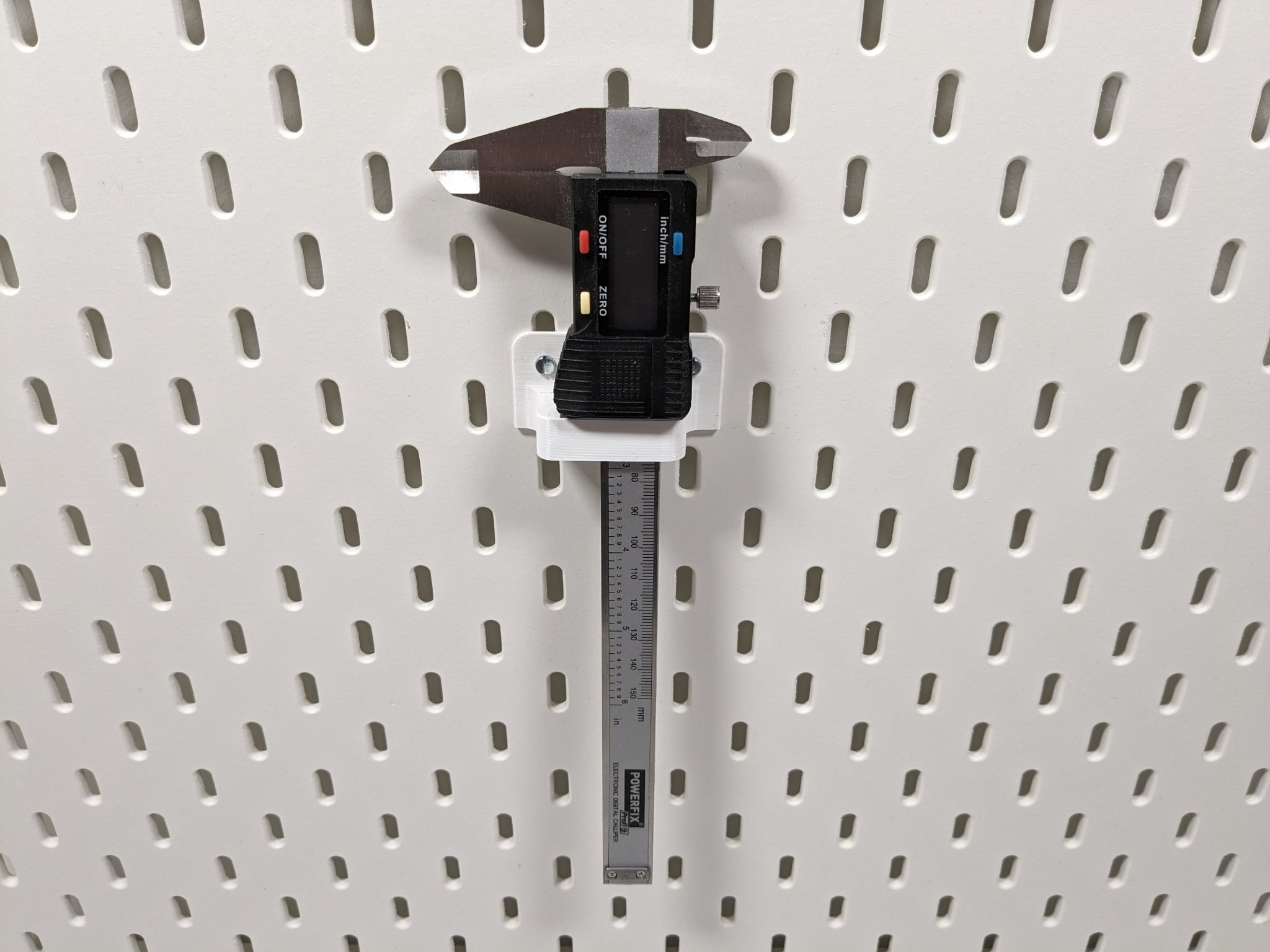 Giá đỡ thước kẹp gắn vít cho bảng Ikea Skadis