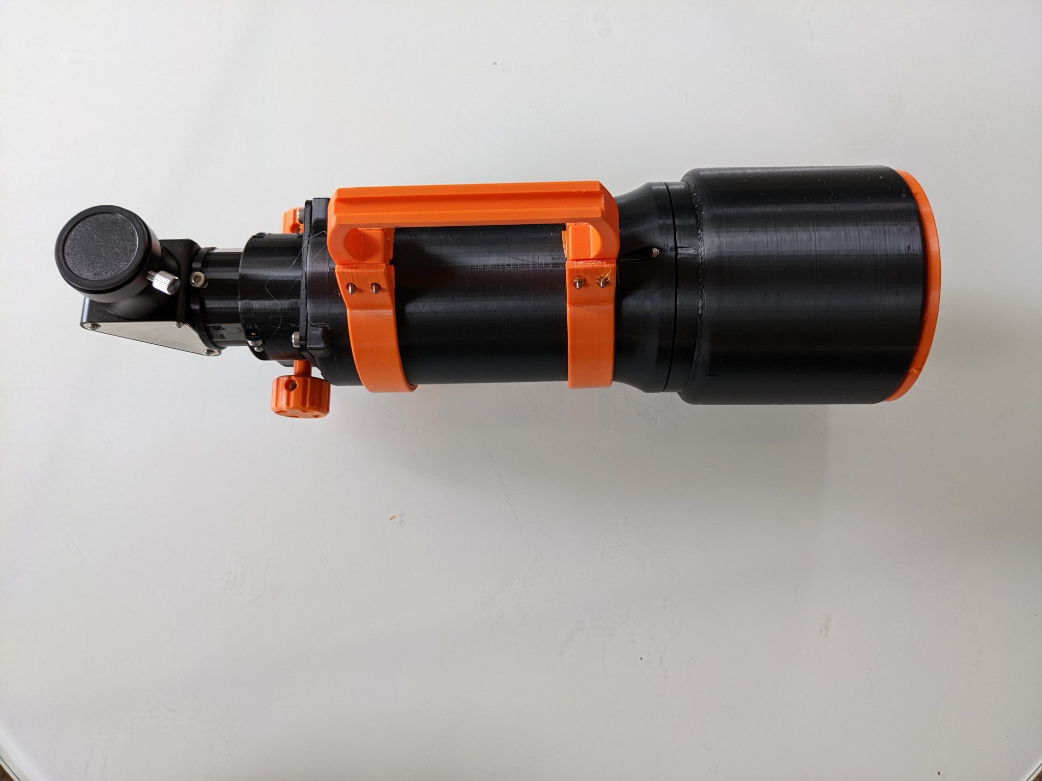 Kính viễn vọng khúc xạ 80mm với tiêu cự 330mm