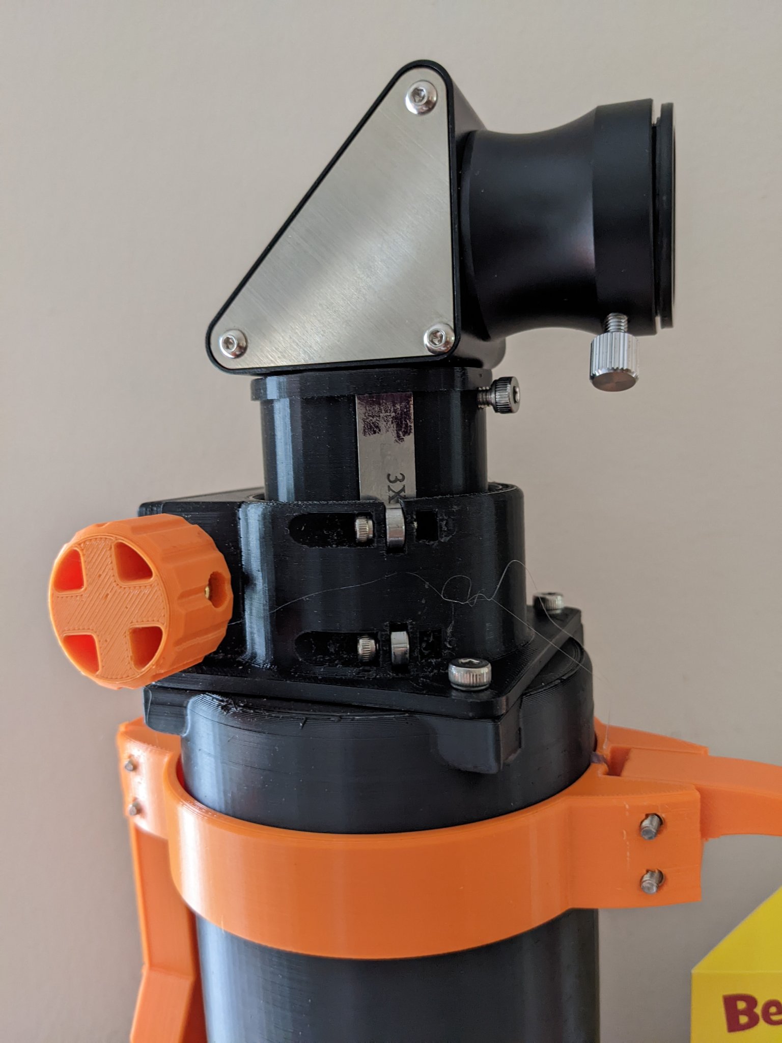 Kính viễn vọng khúc xạ 80mm với tiêu cự 330mm