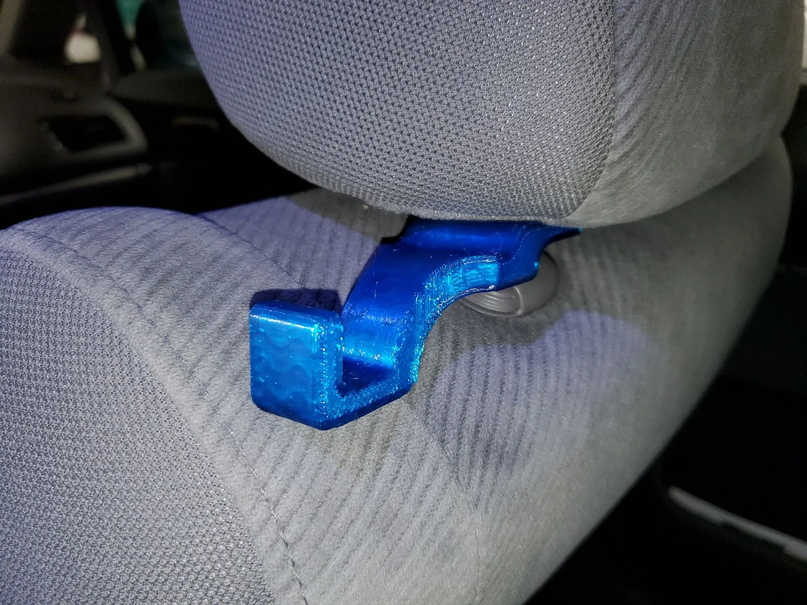 Móc treo ghế ô tô bền và dễ in ấn