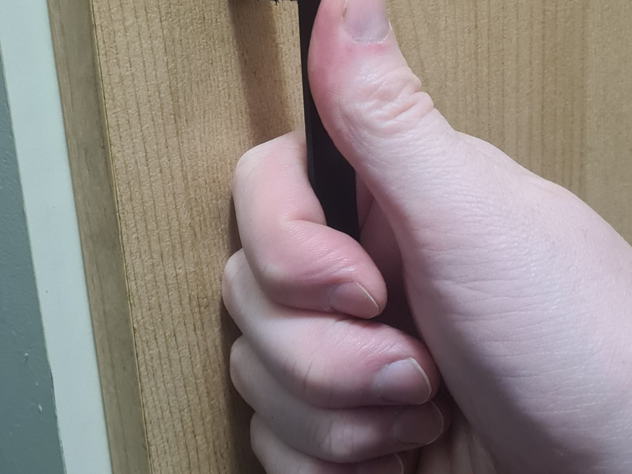 Tay nắm tủ quần áo thiết kế mới, bền đẹp