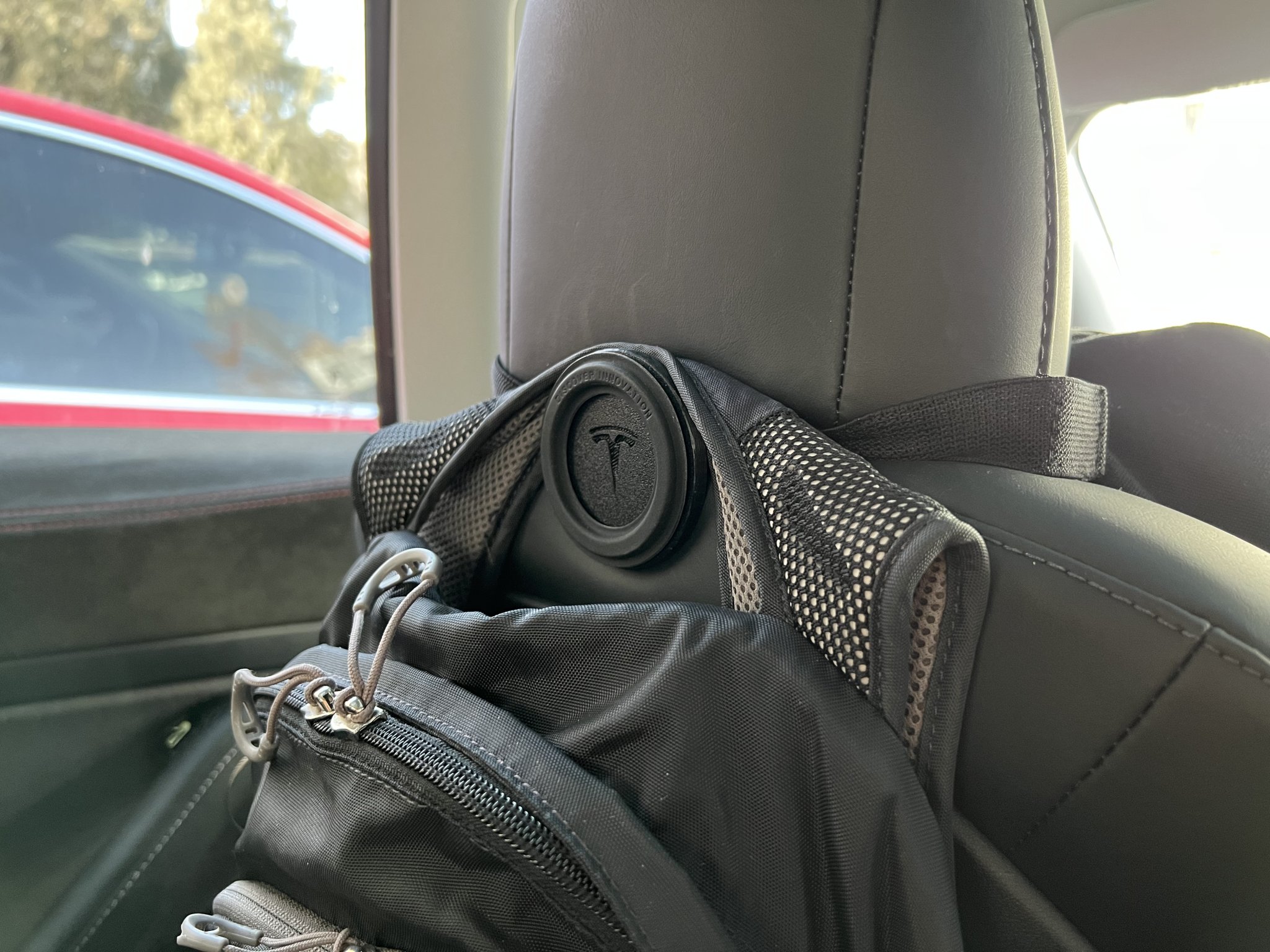 Móc ghế Magsafe cho Tesla Model 3/Y