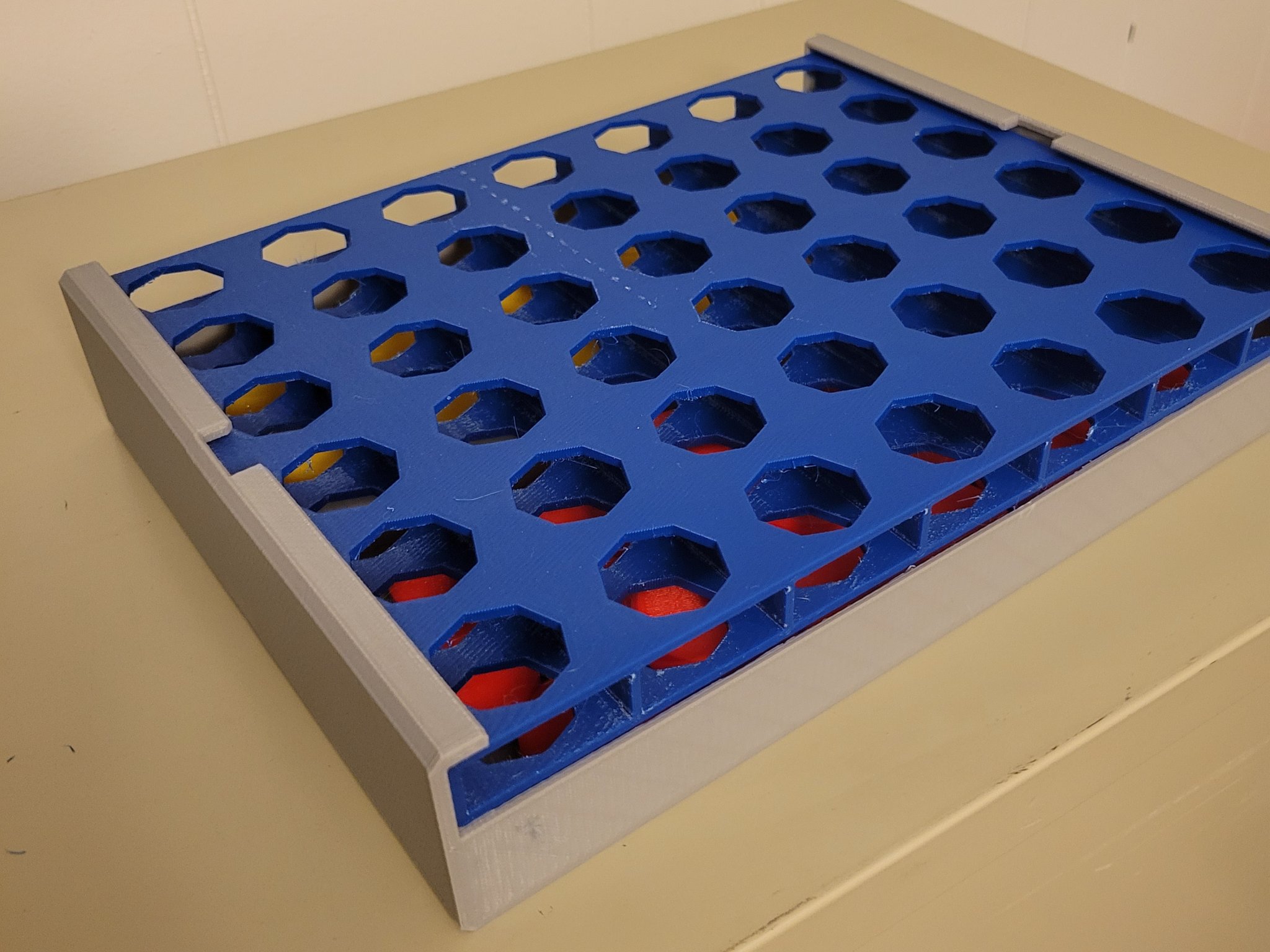 Bộ trò chơi kết nối bốn với đế lưu trữ