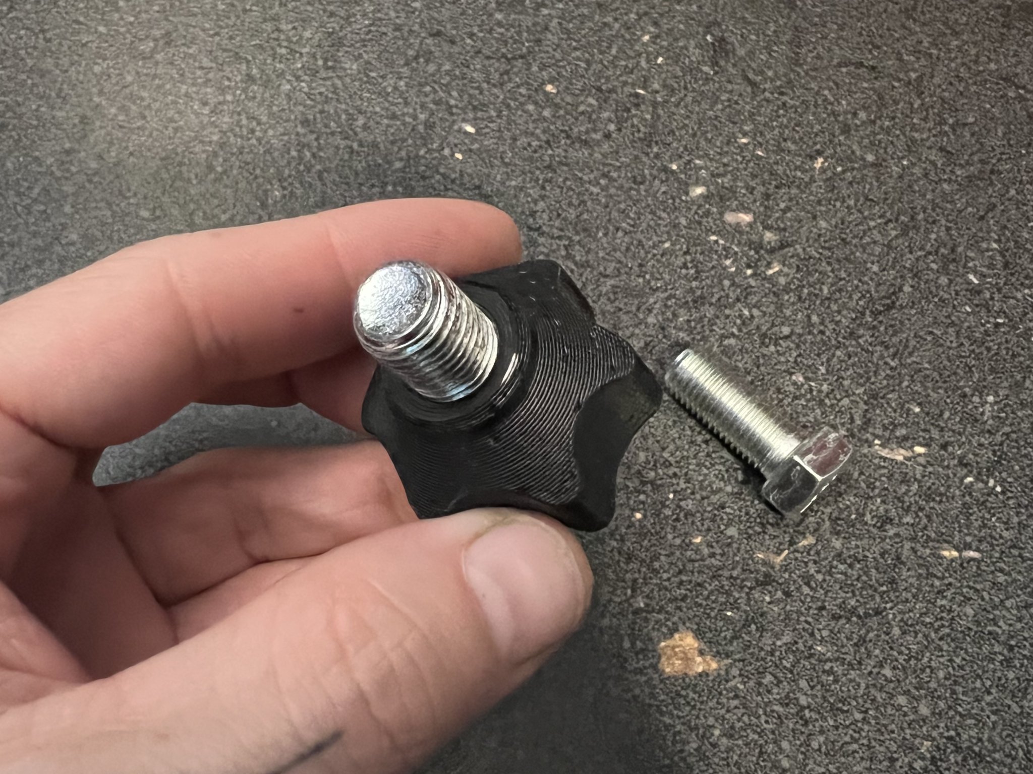 Núm vặn cho bu lông 7/16 tiện lợi và dễ sử dụng