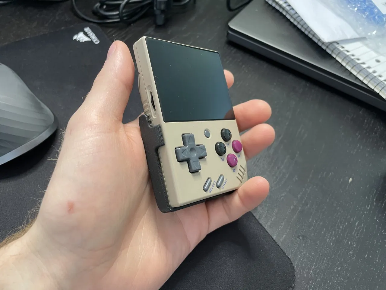 Bảo vệ màn hình có thể lật Miyoo Mini tối giản