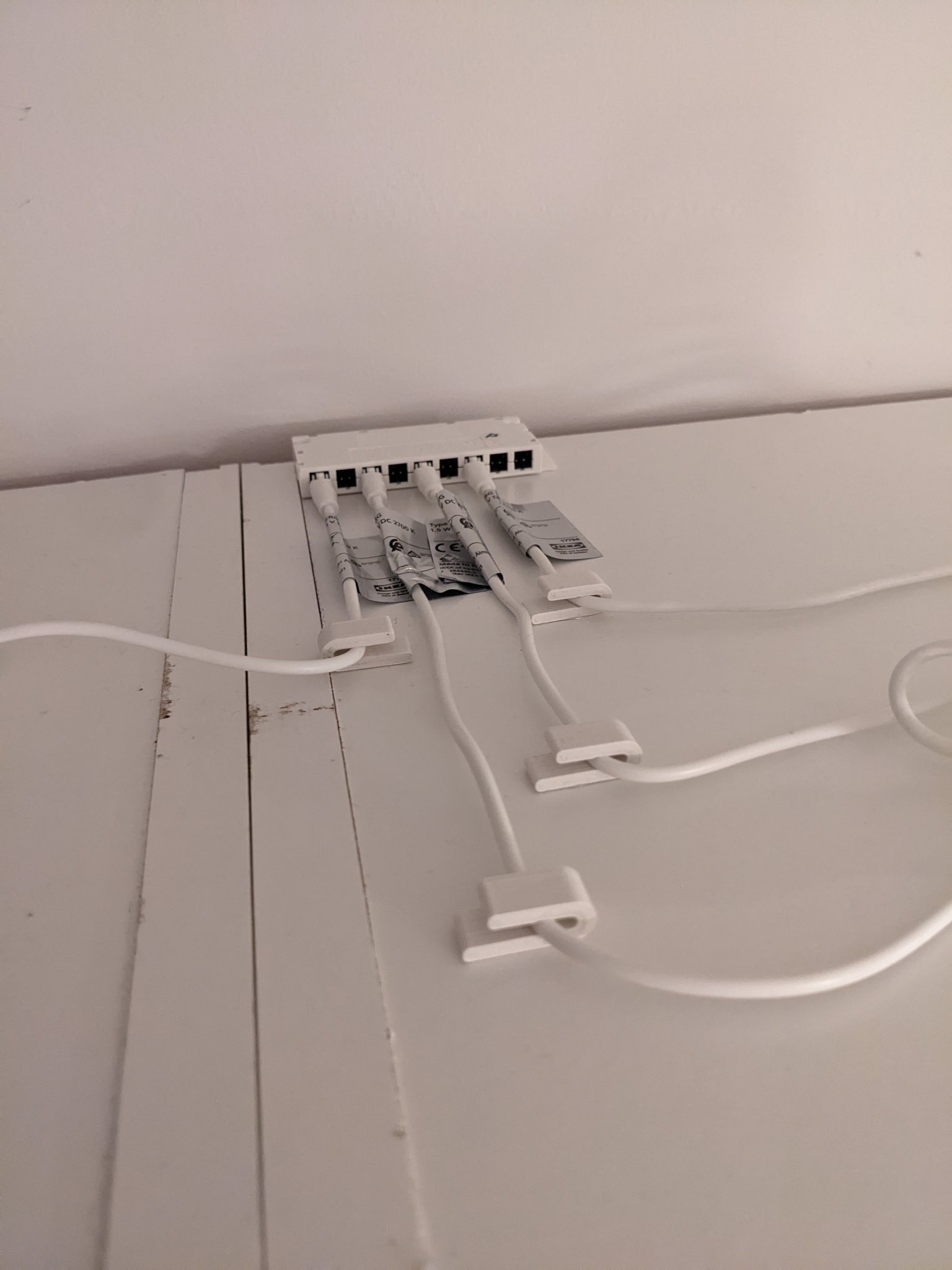 Kẹp dây cho đèn Ikea Ytberg và cáp 3.2mm