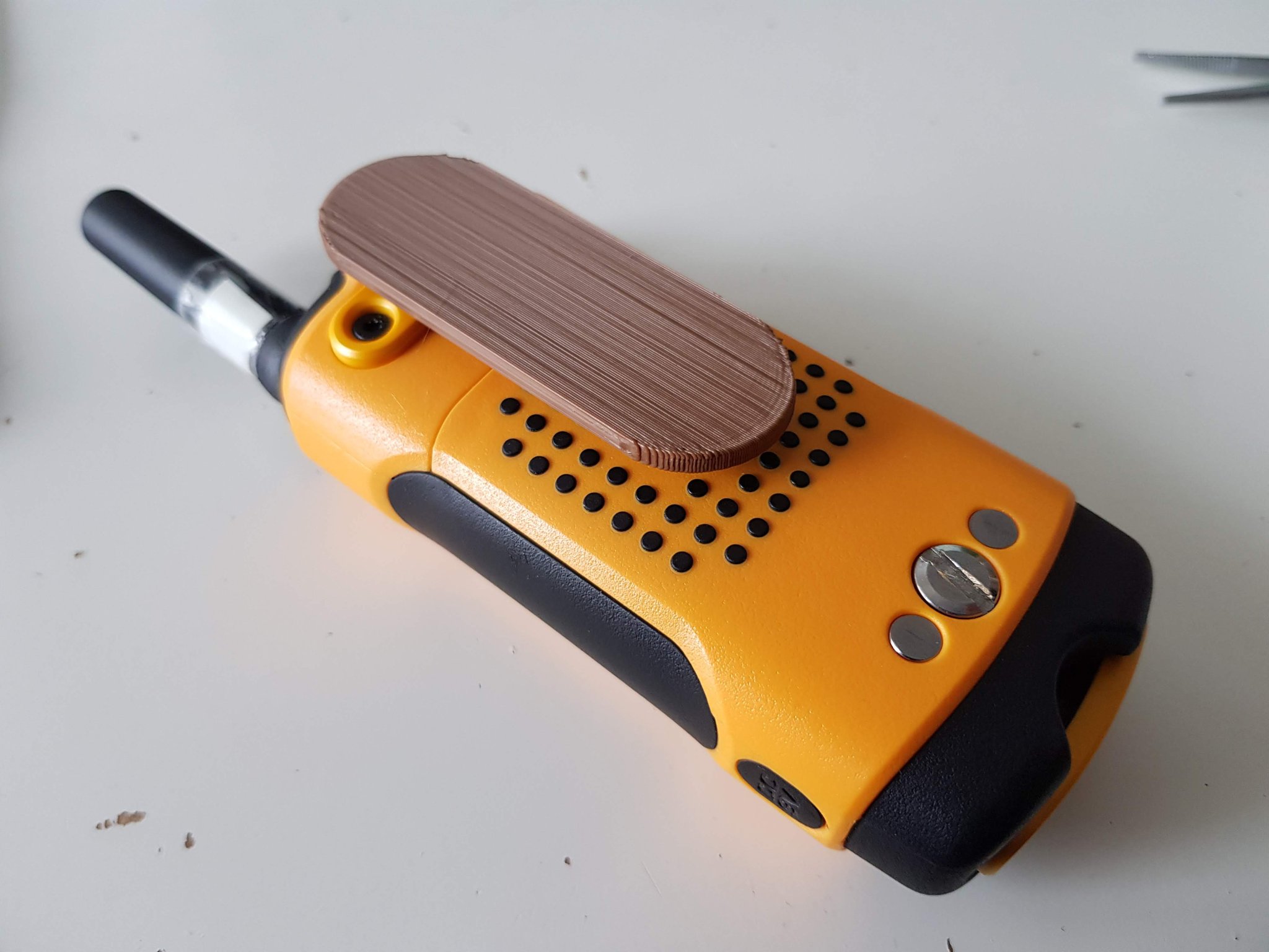 Kẹp thắt lưng cho bộ đàm Motorola T80 Extreme