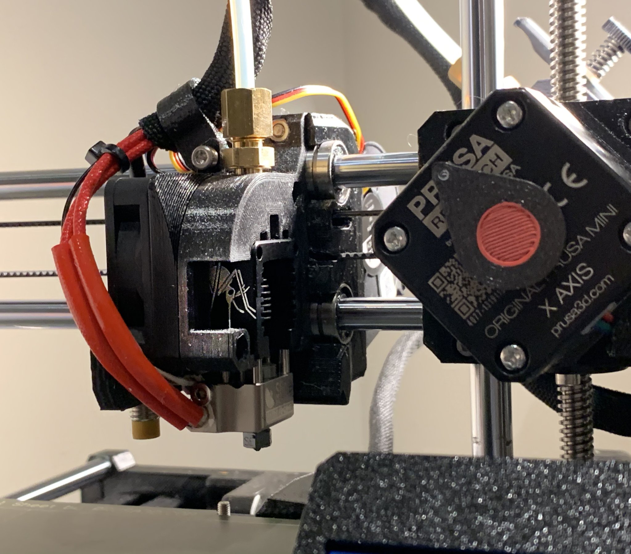 Giá đỡ muỗi theo thiết kế của 4nthonylin cho Prusa Mini