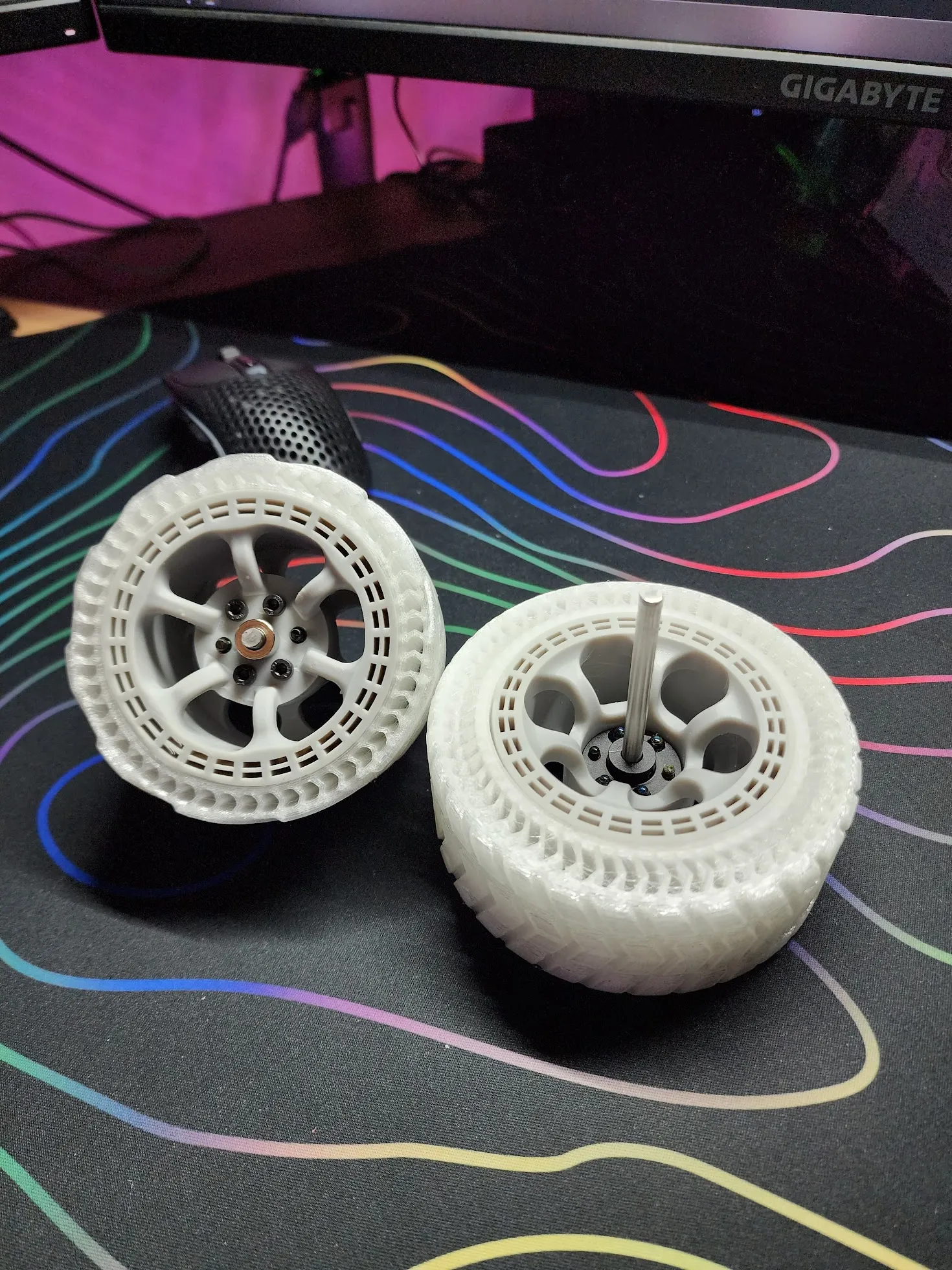 Bánh xe và lốp cho xe RC tỉ lệ 1/8 hoặc 1/10