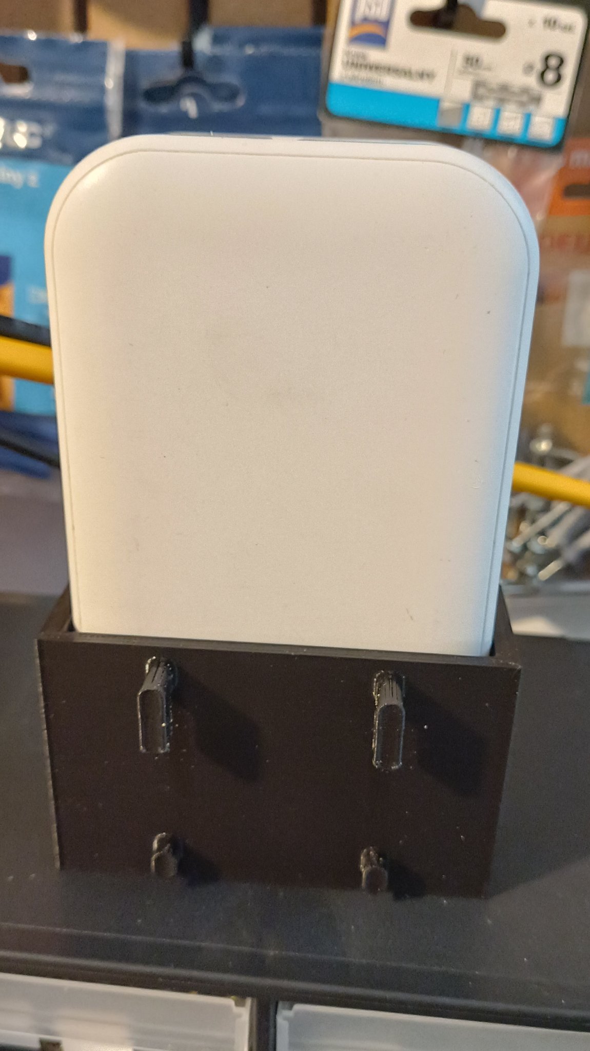 Giá đỡ máy in nhãn Phomemo D30 cho Ikea Skadis