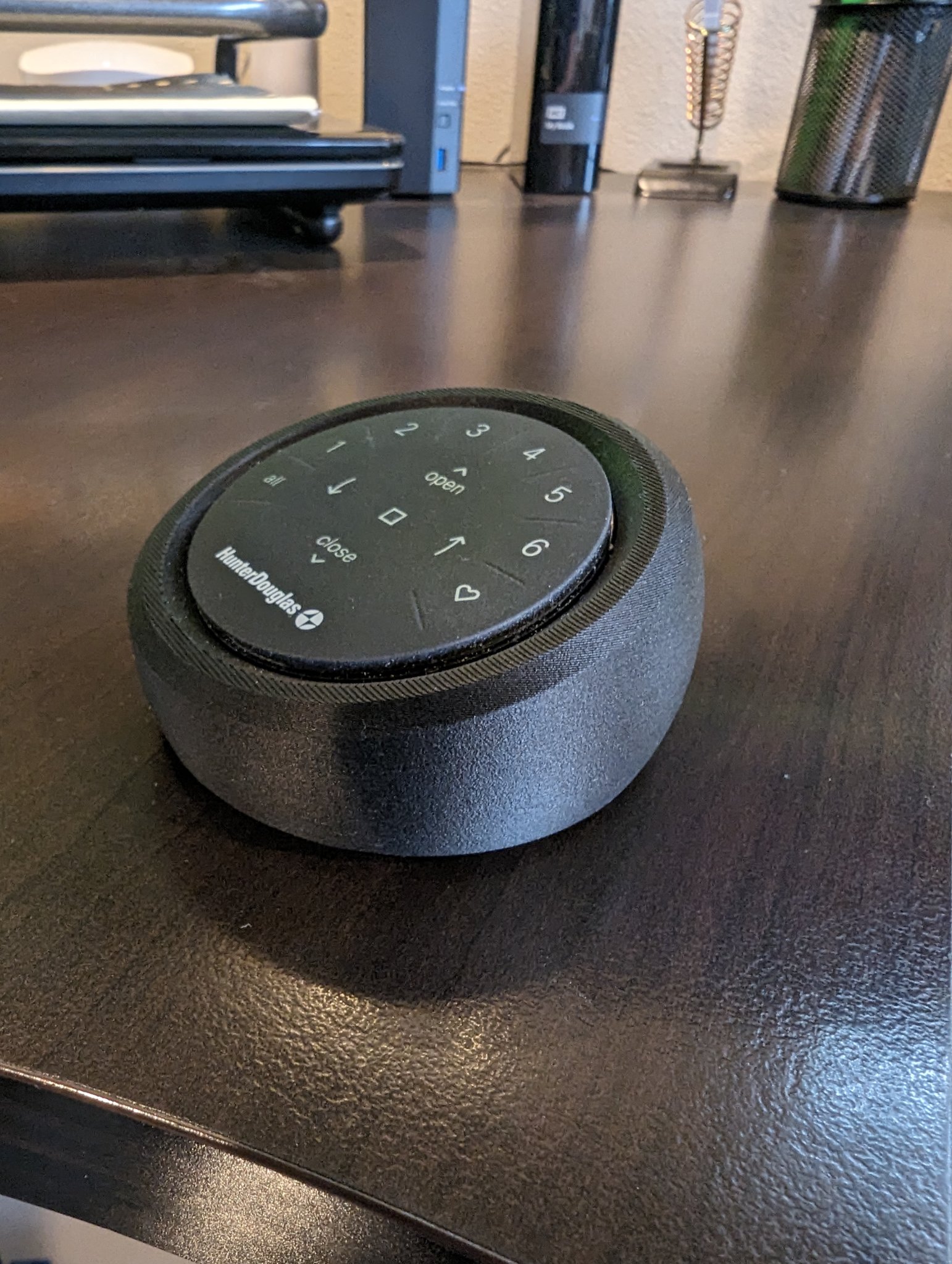 Giá đỡ điều khiển từ xa PowerView của Hunter Douglas