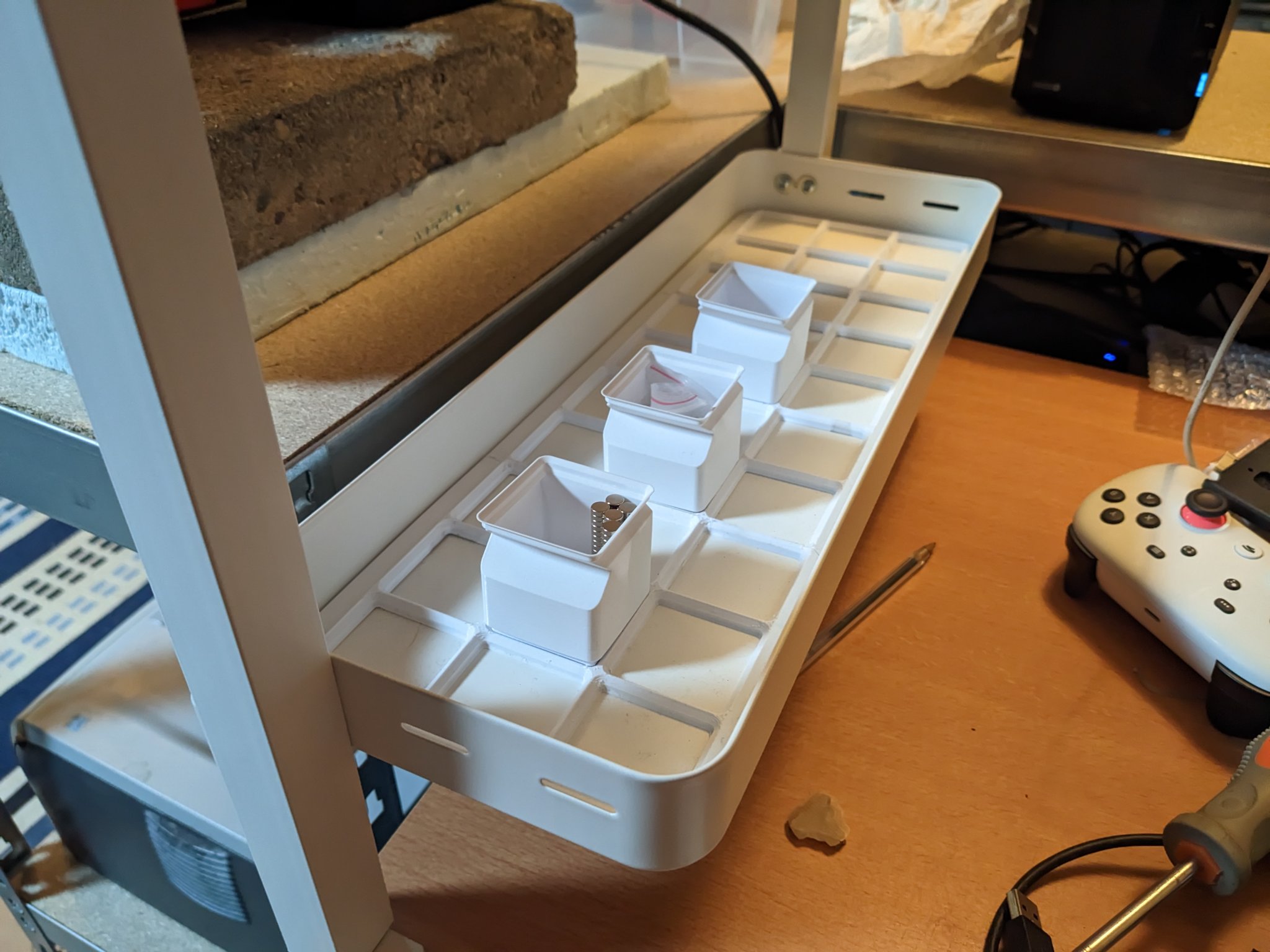 Bảng đế tổ chức bàn đôi tầng Gridfinity IKEA Vattenkar