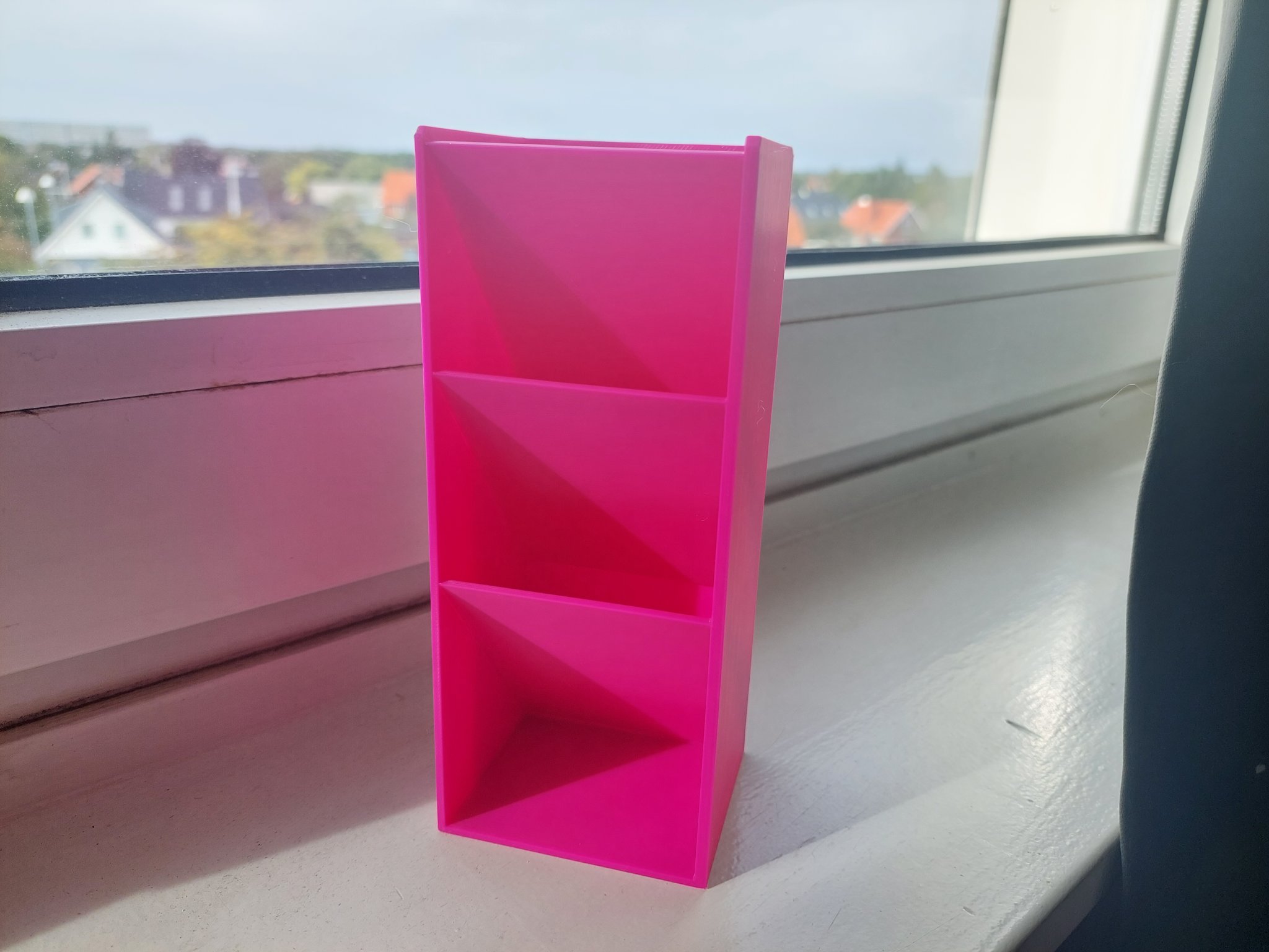 Giá đỡ tổ chức nhỏ cho bàn học trẻ em và văn phòng