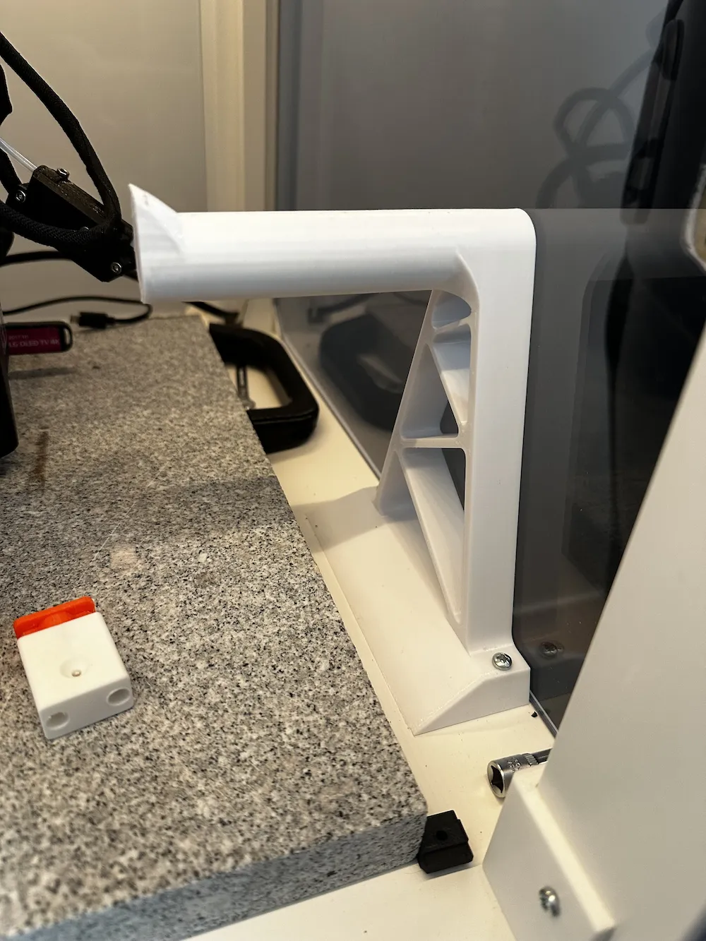 Giá đỡ cuộn filament cho hộp Lack với đế rộng và cao hơn