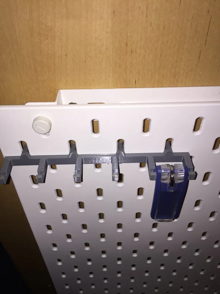 Giá đỡ "Key-Clip" bền cho bảng Skadis của Ikea