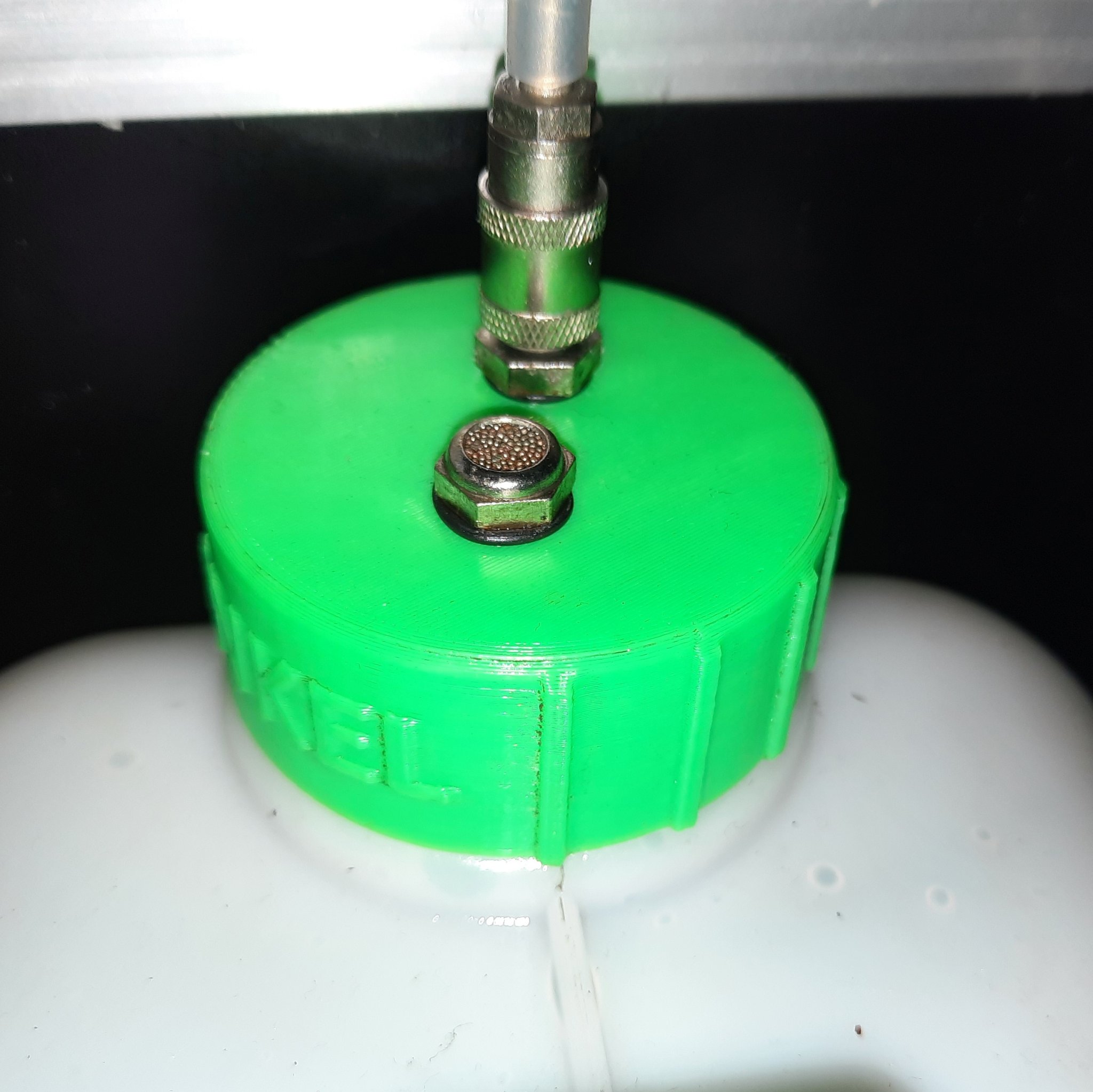 Nắp thay thế cho bình chứa CLF Haze II